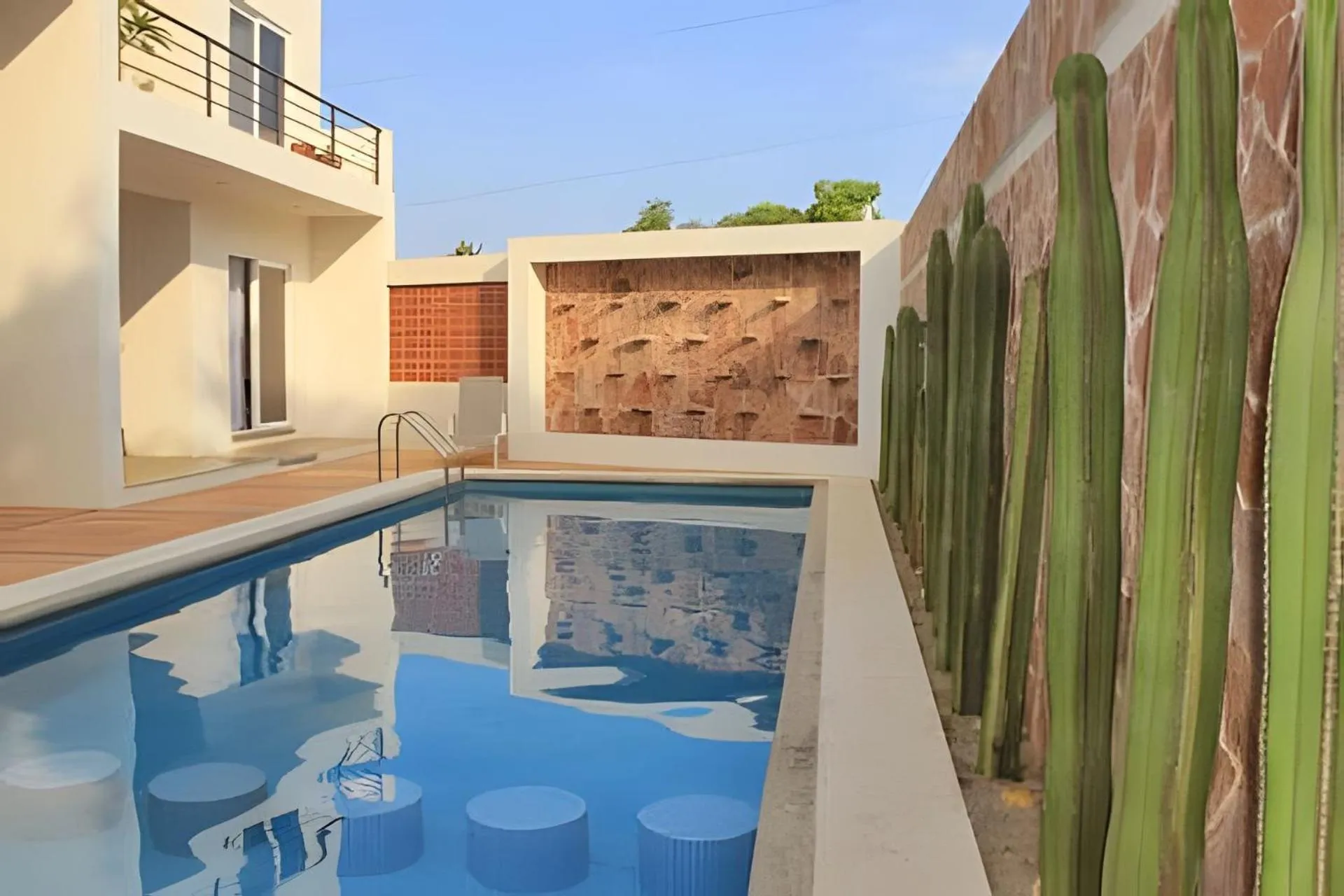 Swimming pool in La Aurora Puerto Escondido