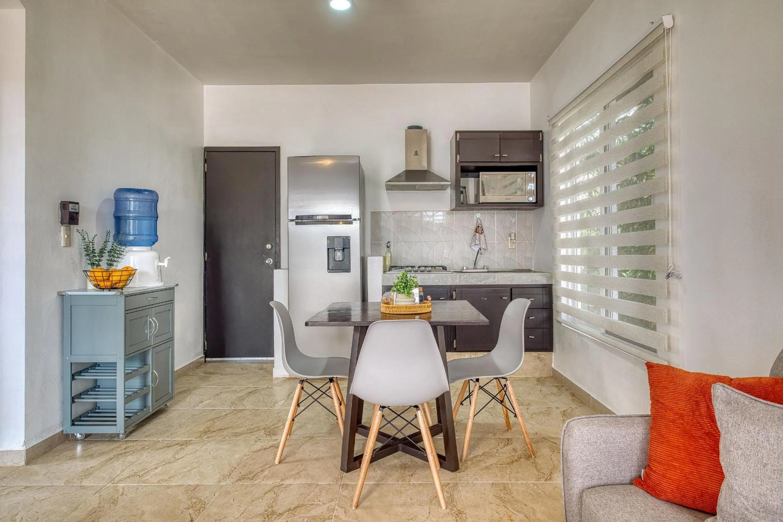 Dining area in La Aurora Puerto Escondido