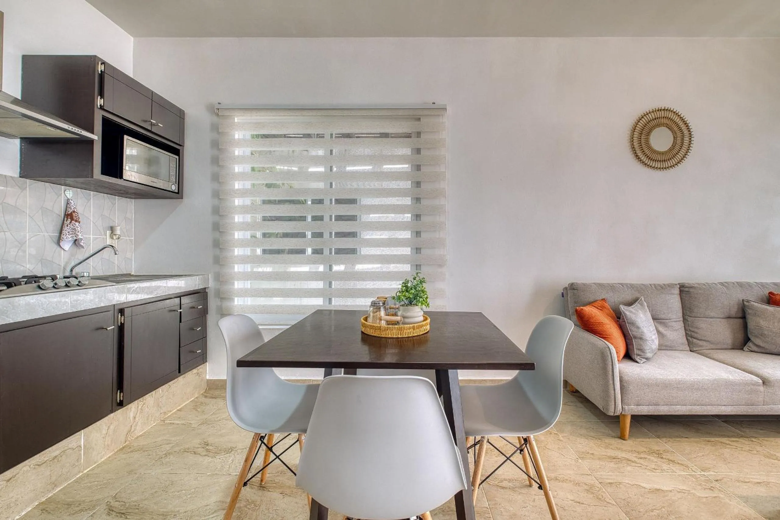 Dining area in La Aurora Puerto Escondido