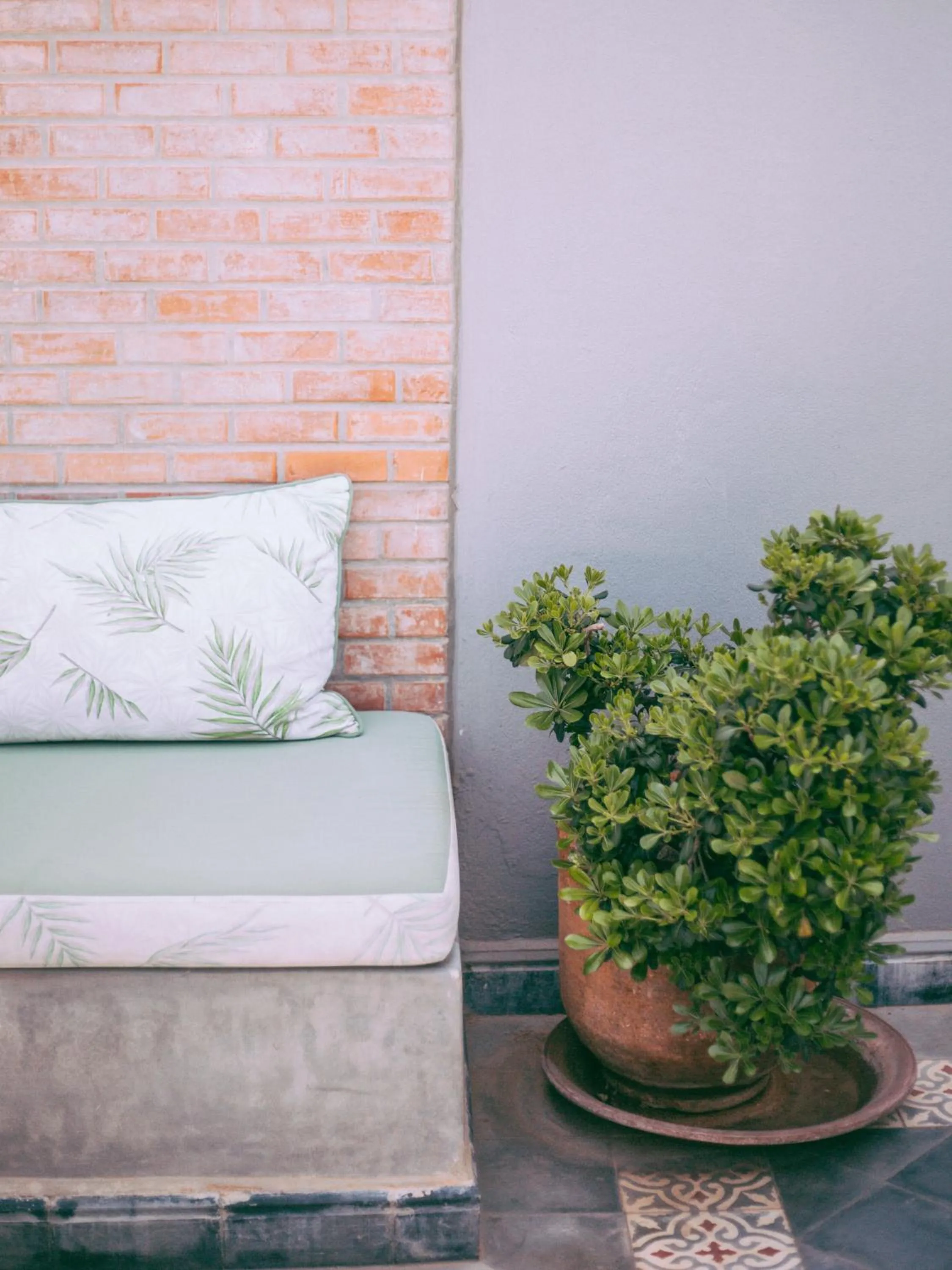 Seating area in Riad Le Petit Joyau