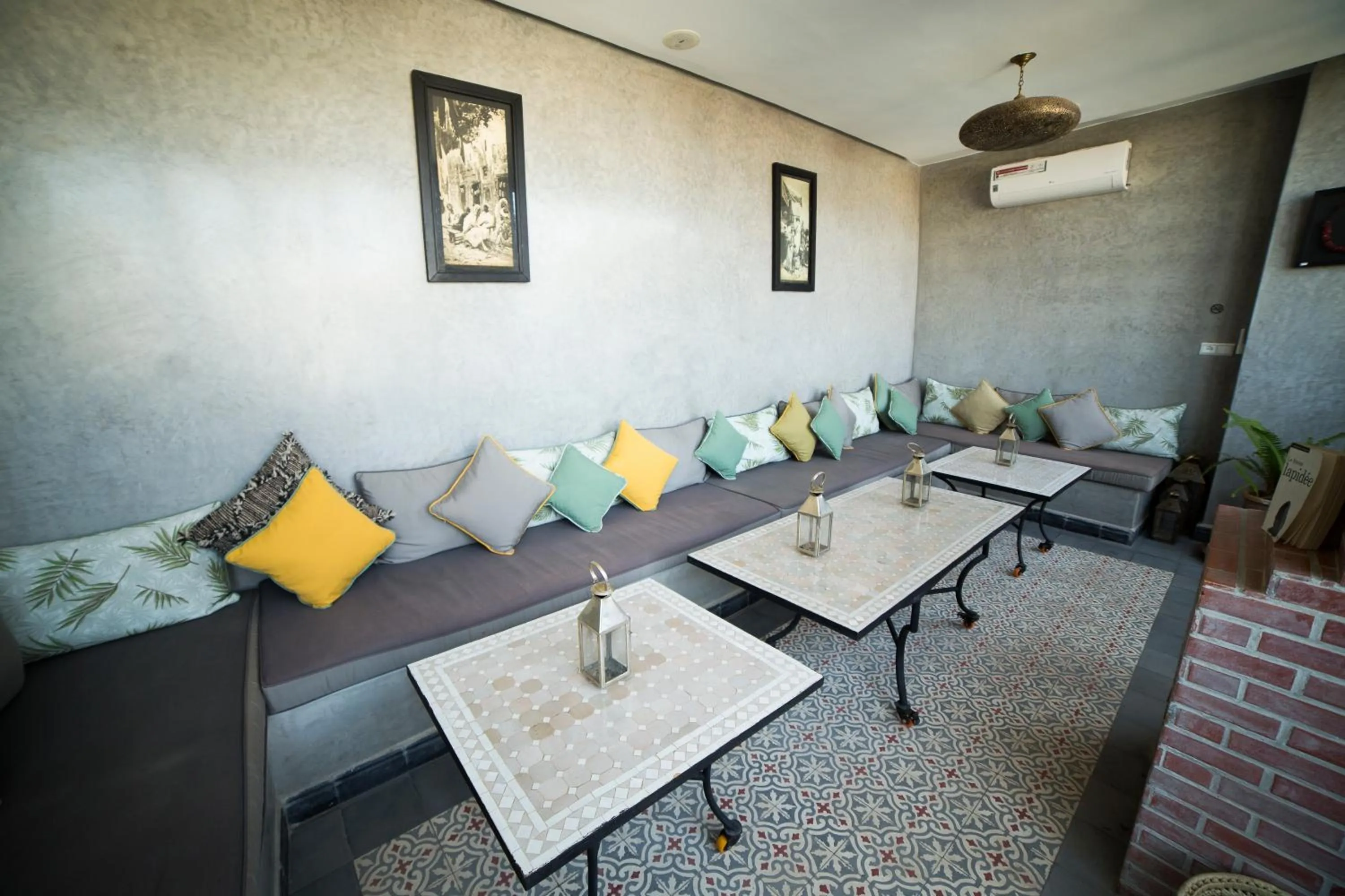 Living room in Riad Le Petit Joyau