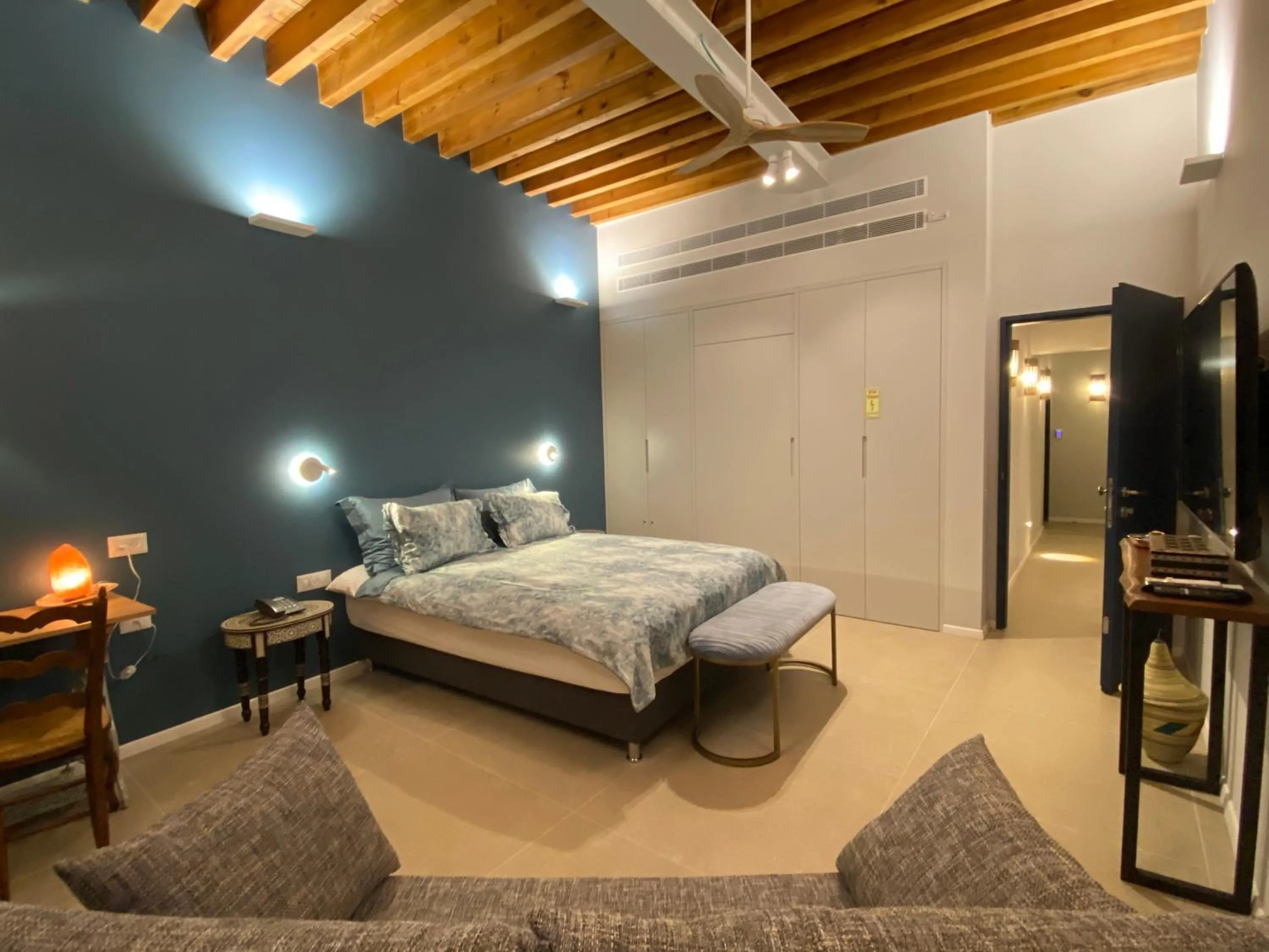 Photo of the whole room, Bed in Beit Elfarasha