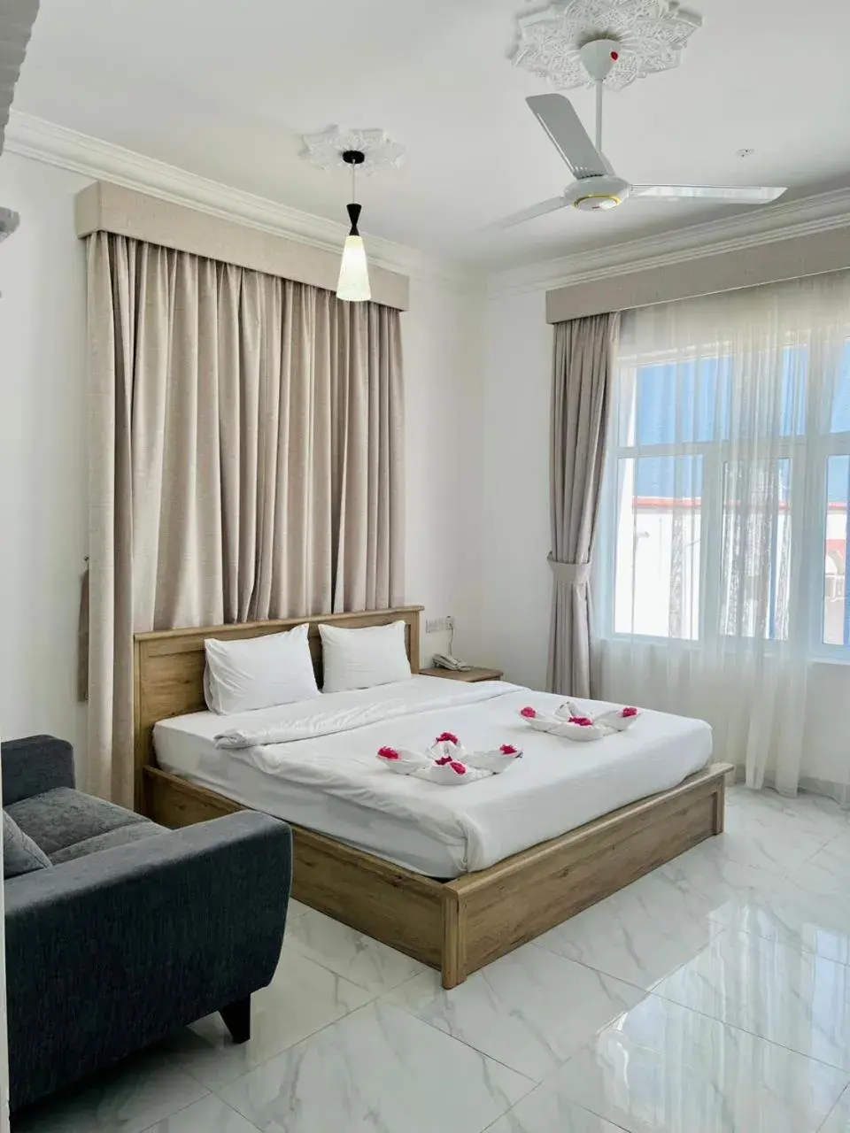 Double Room with Sea View in Tiwi Sunrise Double Room with Sea View in Tiwi Sunrise