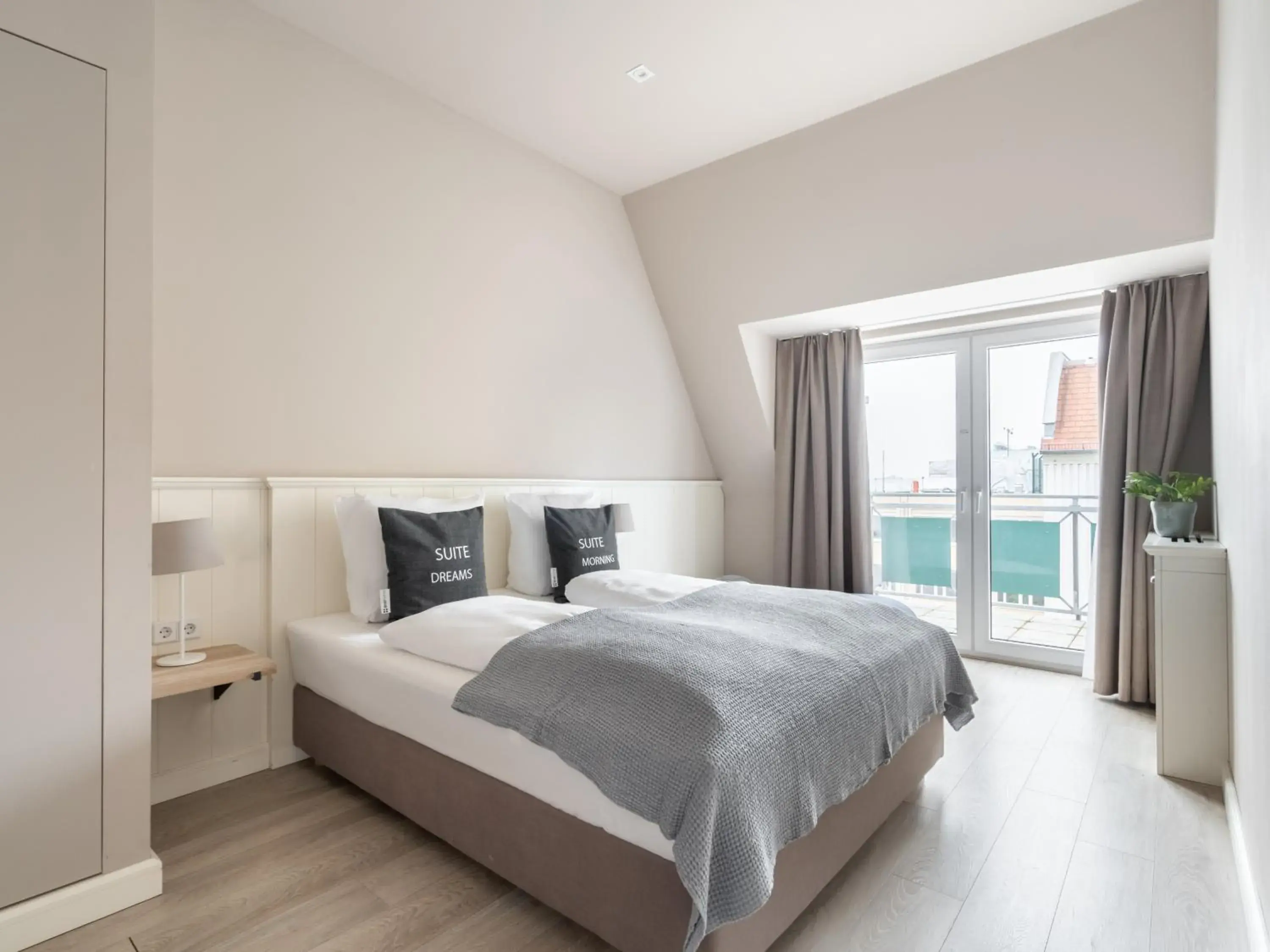 Two-Bedroom Suite in Limehome Berlin Chausseestraße Two-Bedroom Suite in Limehome Berlin Chausseestraße