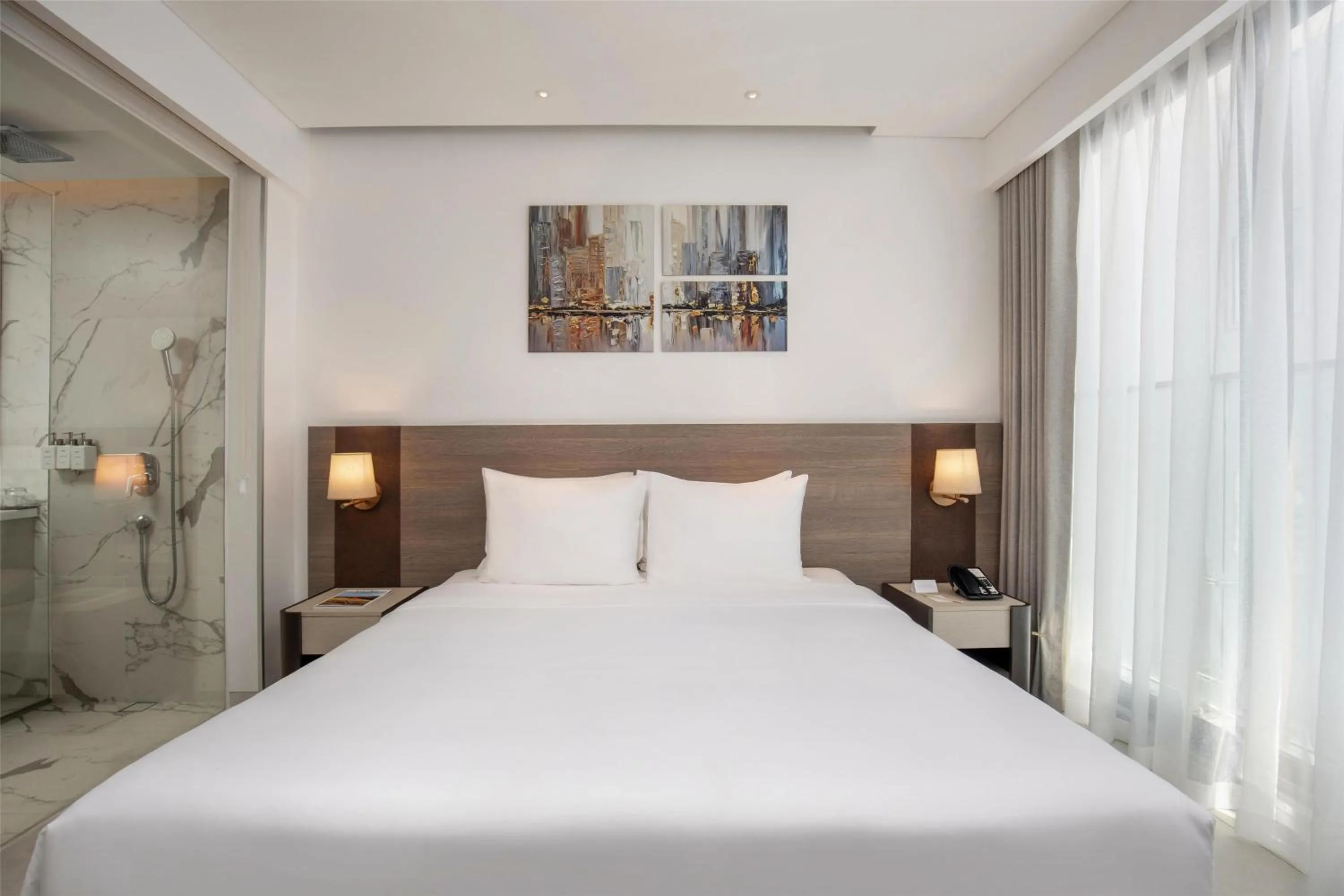 Bedroom, Bed in Radisson Hotel Danang