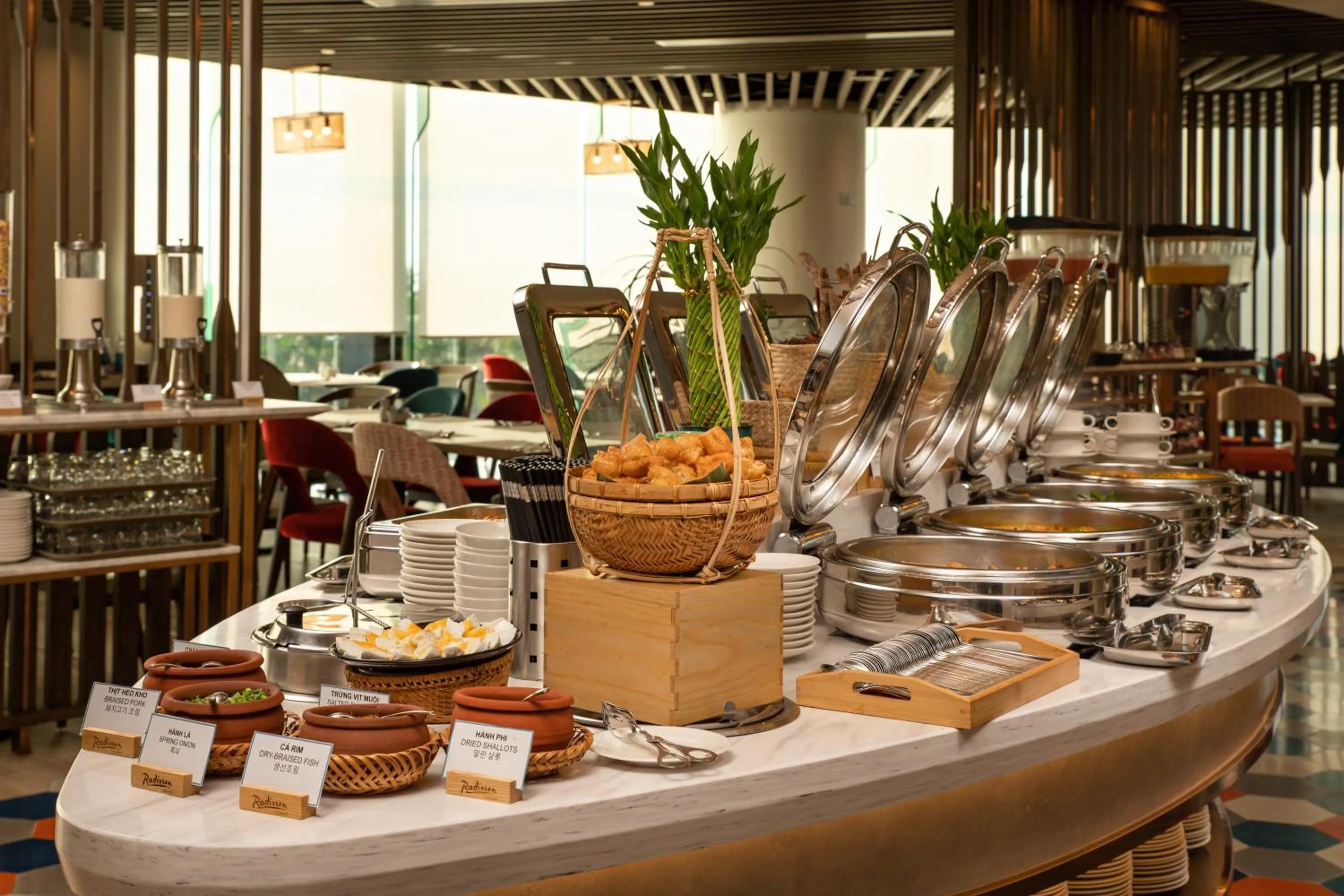 Restaurant/places to eat in Radisson Hotel Danang