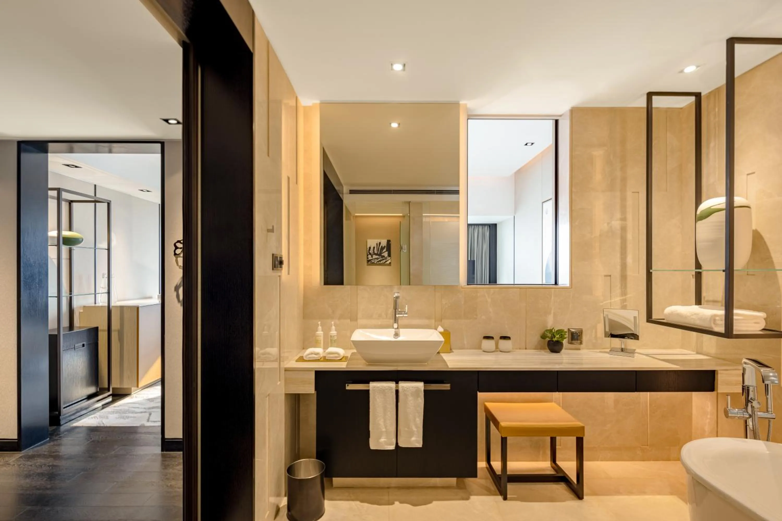 New World Shenyang Hotel