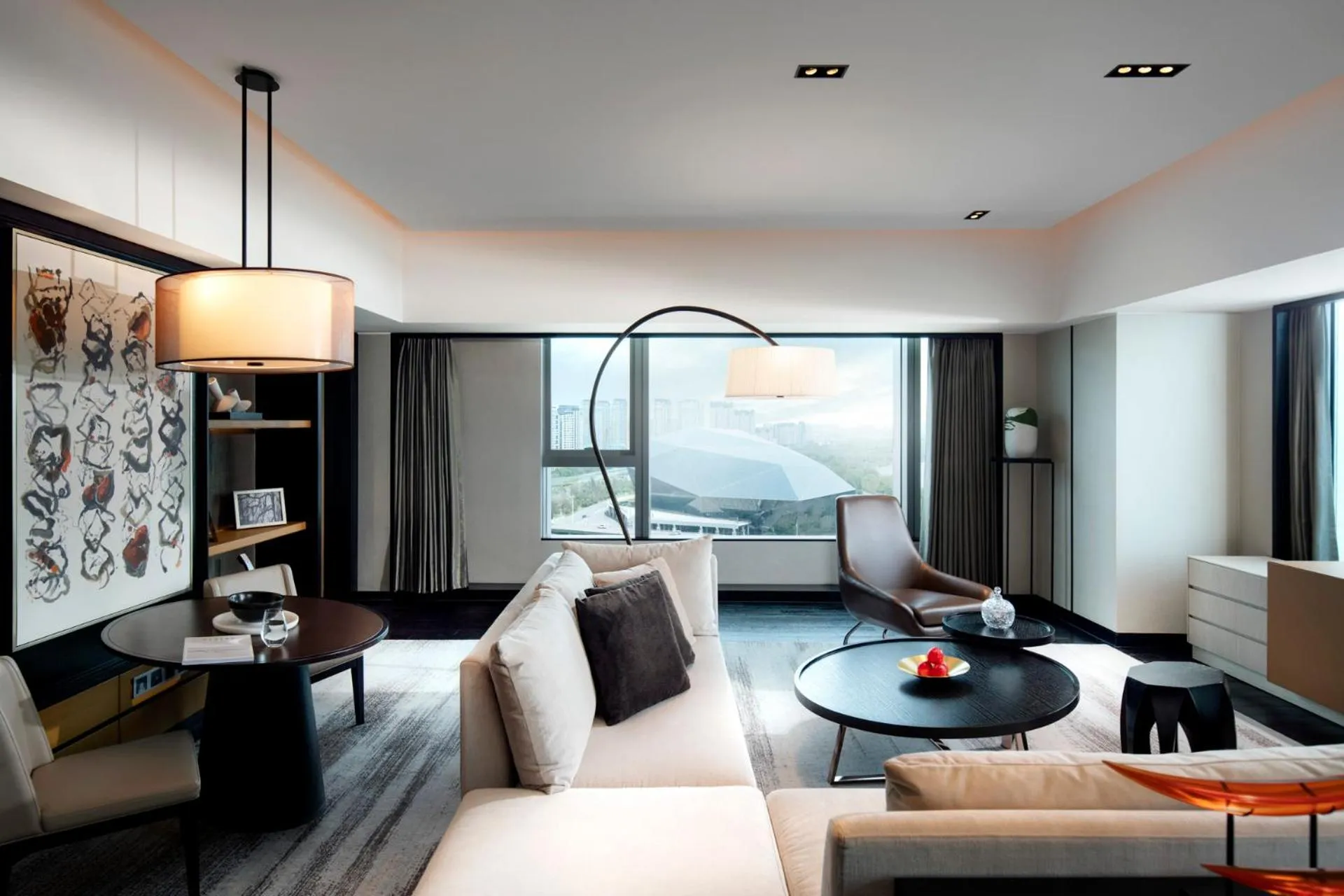 Living room in New World Shenyang Hotel