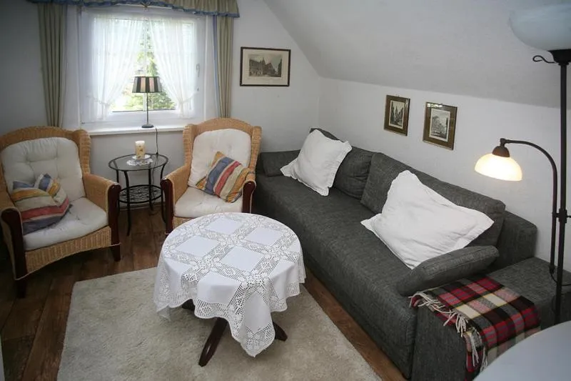 Living room, Bed in Landhotel Villa Foresta