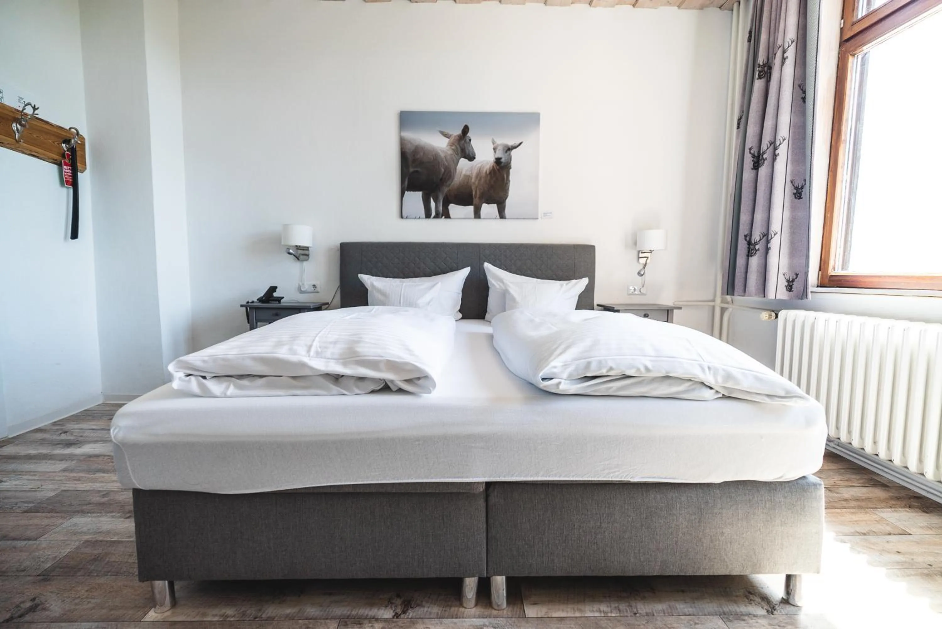 Photo of the whole room, Bed in Landhotel Villa Foresta