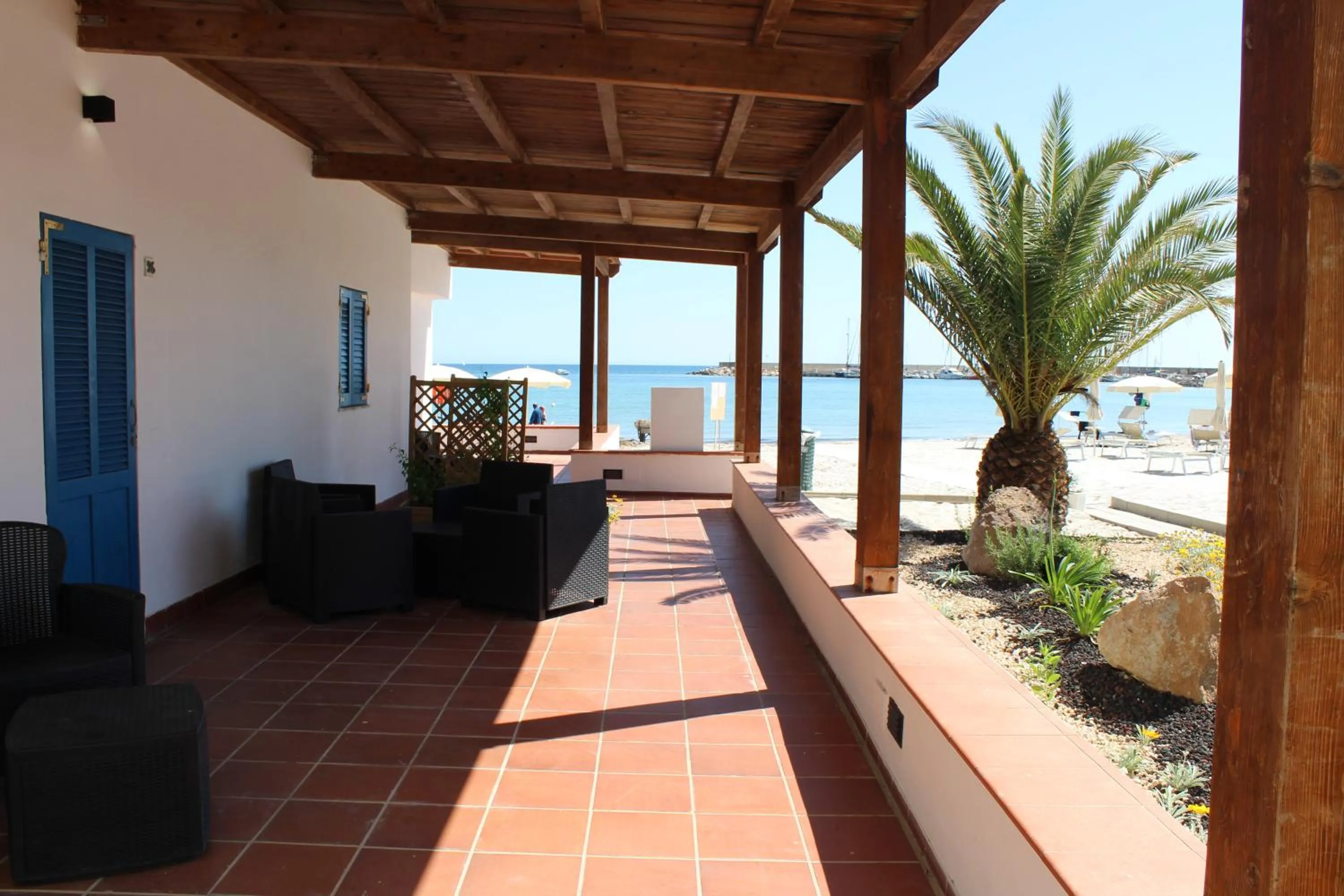 Patio in Vel Marì - Rooms on the Beach