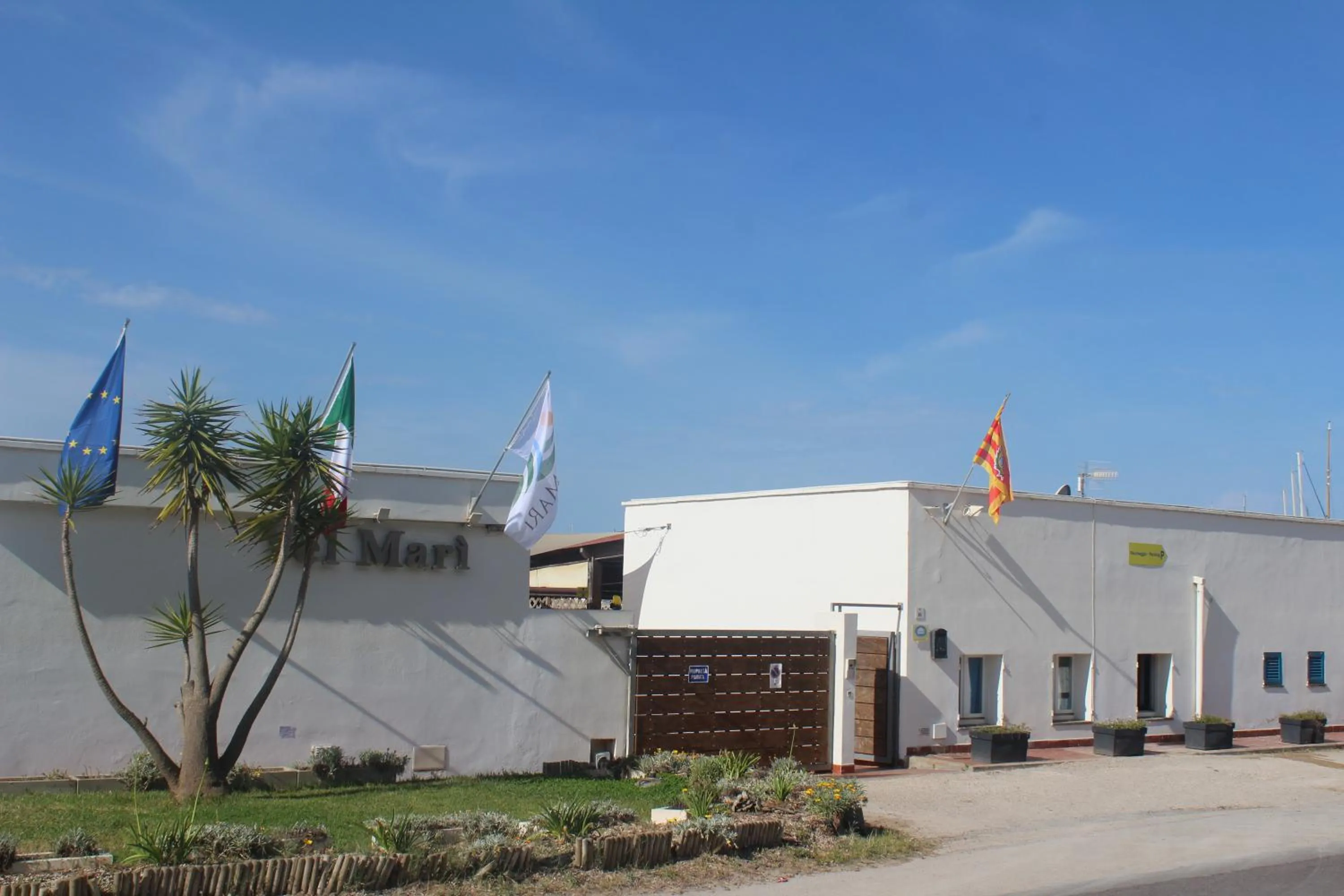 Property building in Vel Marì - Rooms on the Beach