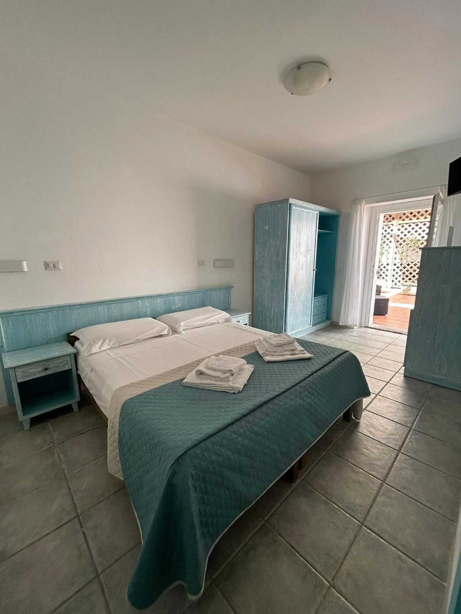 Bed in Vel Marì - Rooms on the Beach
