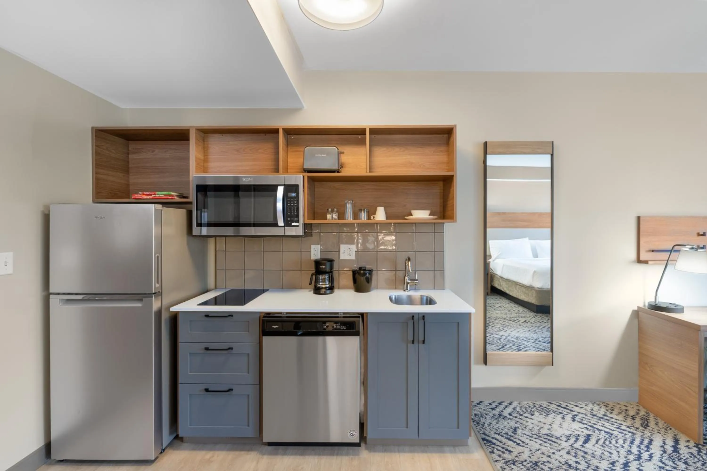 Kitchen or kitchenette in Candlewood Suites - Asheville Downtown by IHG