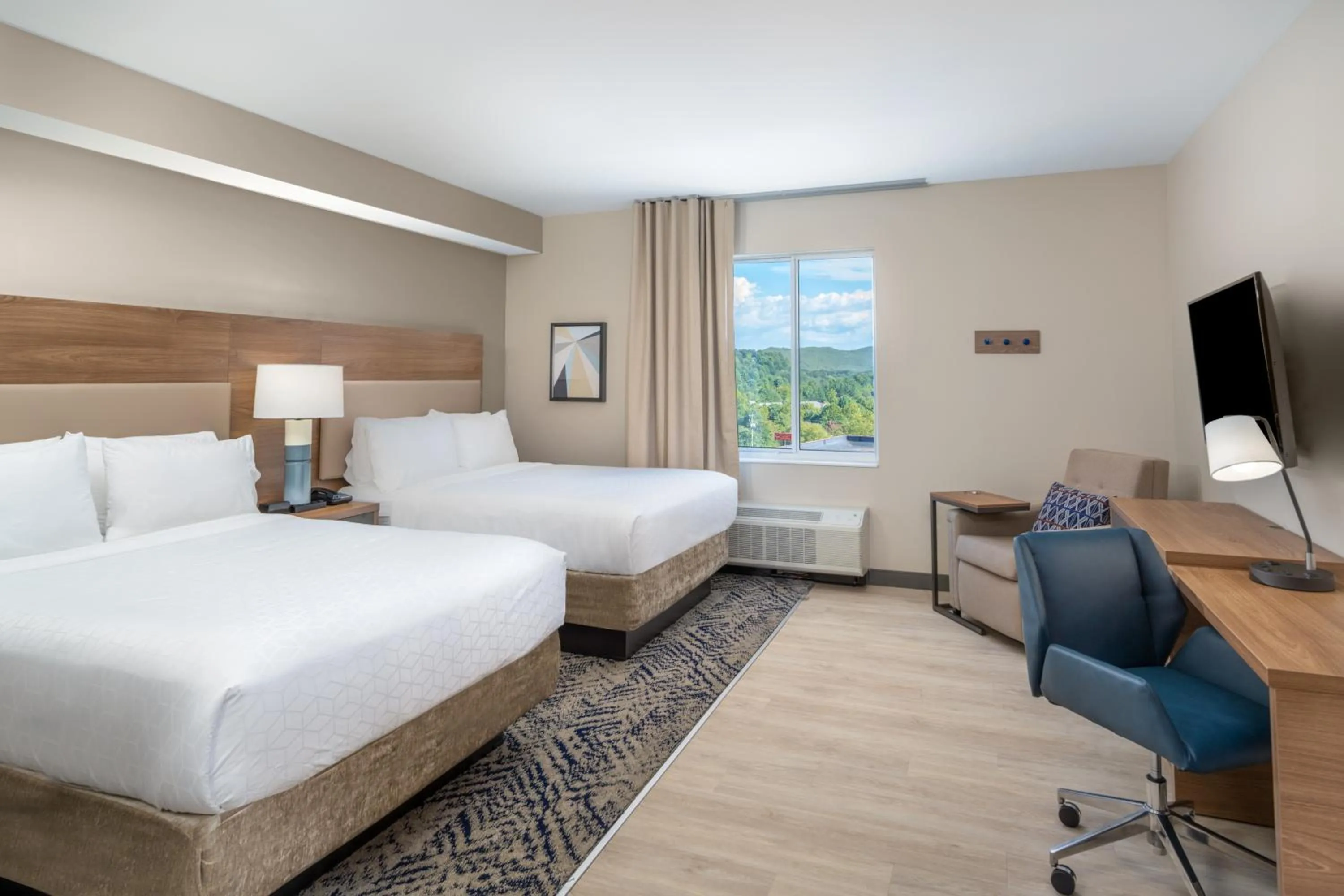 Bedroom, Bed in Candlewood Suites - Asheville Downtown by IHG