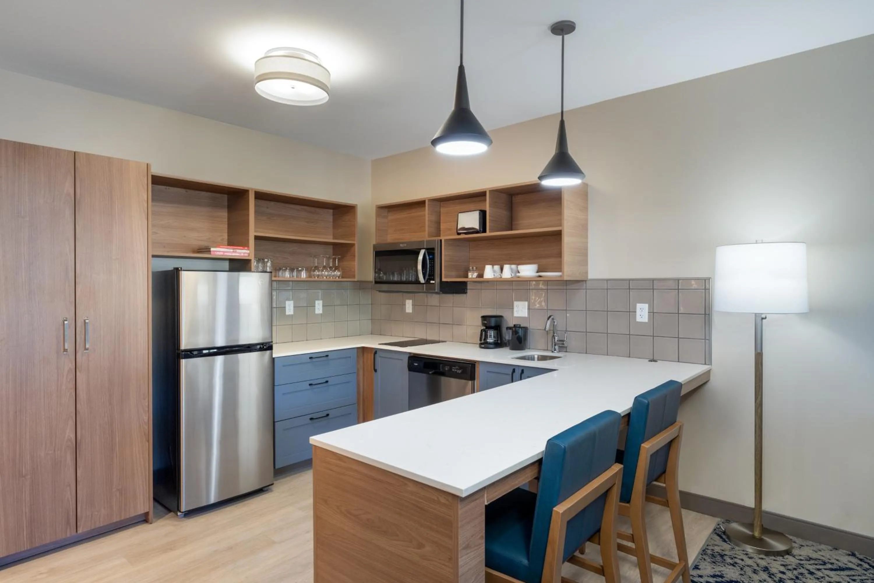 Kitchen or kitchenette in Candlewood Suites - Asheville Downtown by IHG