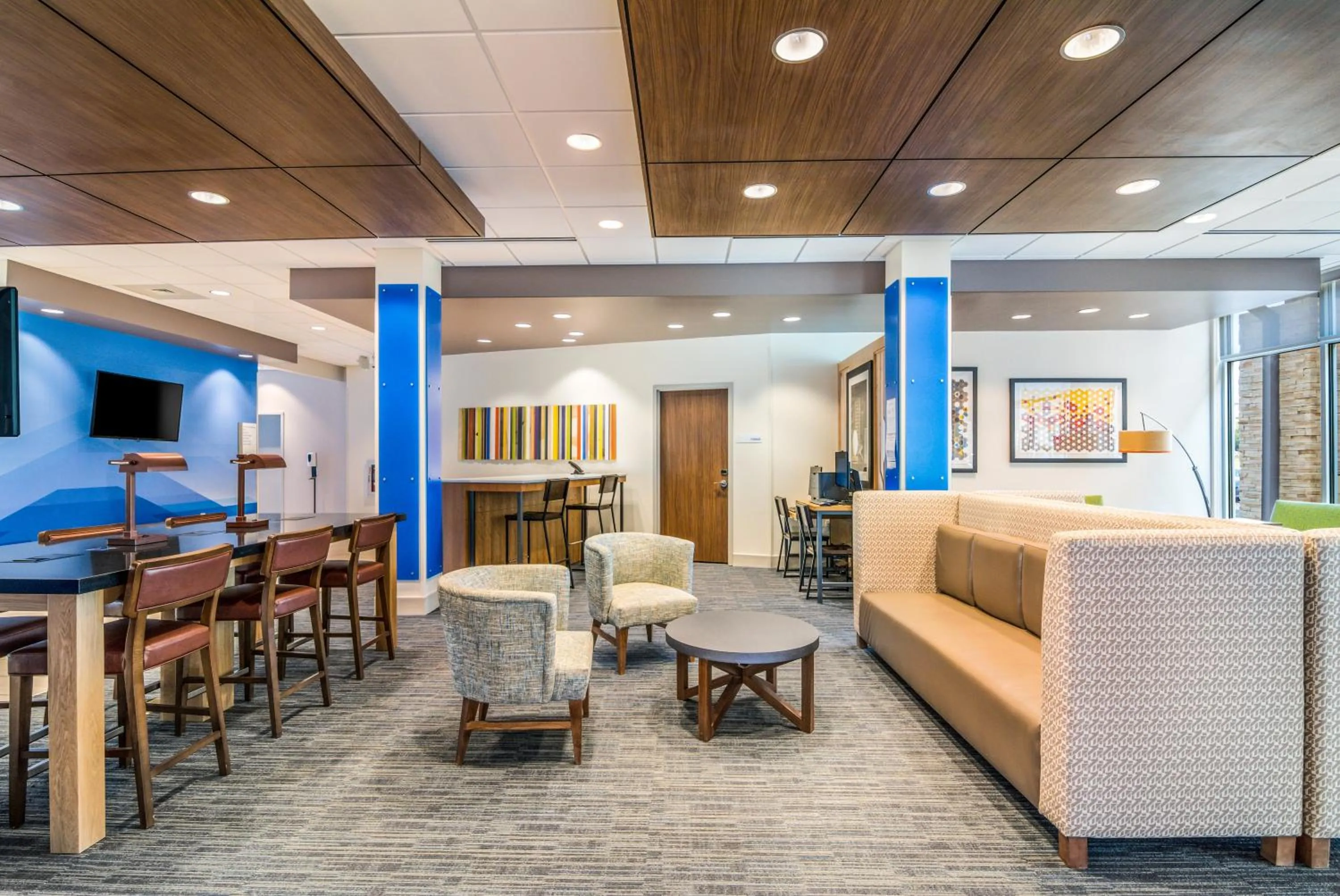 Lobby or reception in Holiday Inn Express & Suites - Asheboro by IHG