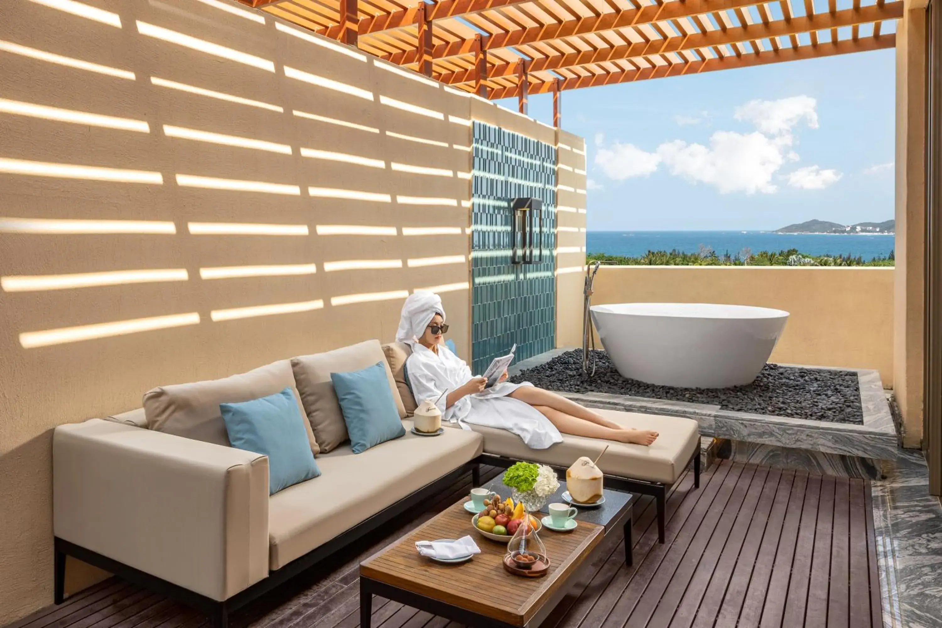 Deluxe Fairmont Suite in Fairmont Sanya Haitang Bay Deluxe Fairmont Suite in Fairmont Sanya Haitang Bay