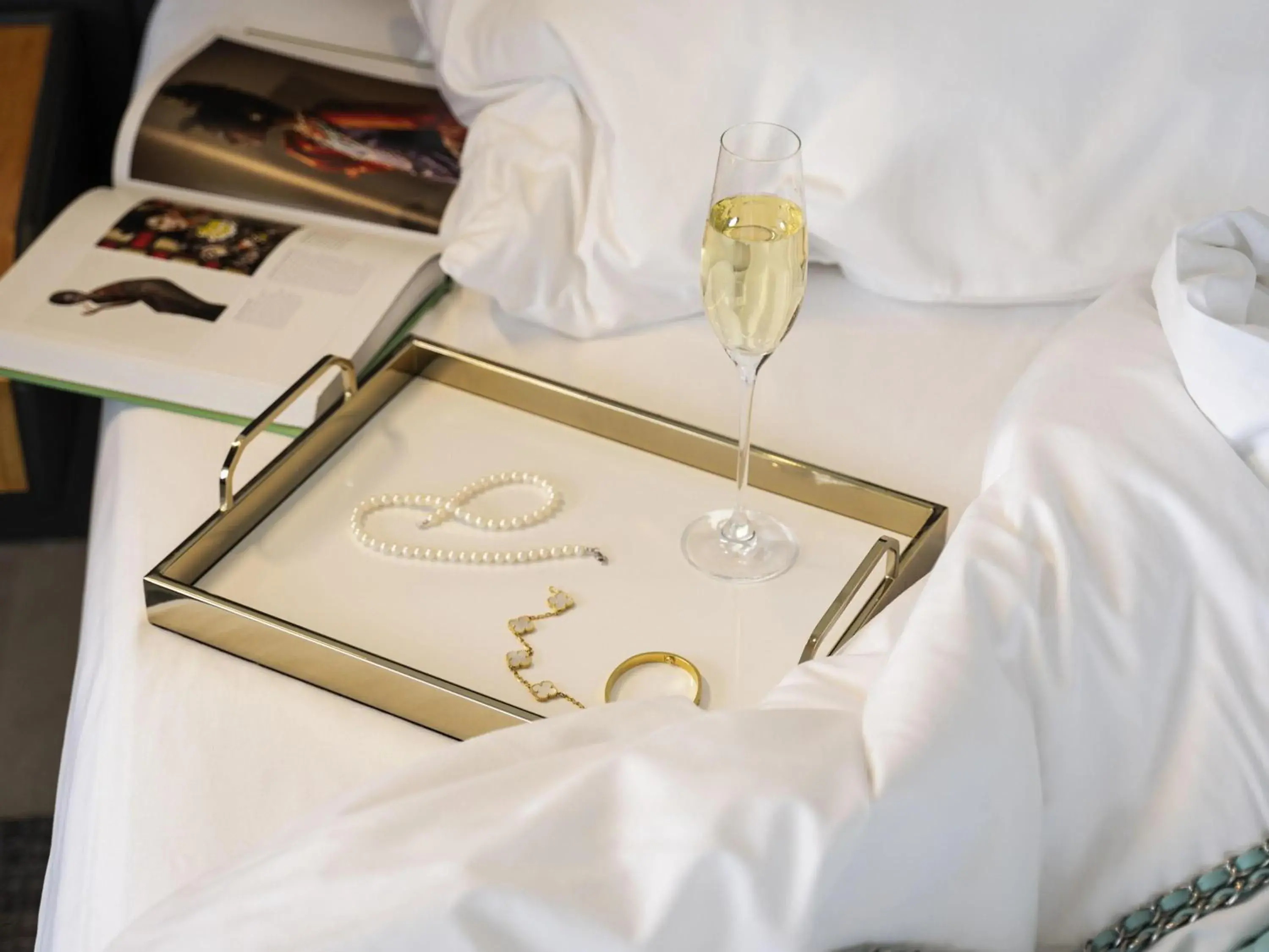 Luxury Room, Twin Beds, City View in Sofitel Haikou Luxury Room, Twin Beds, City View in Sofitel Haikou