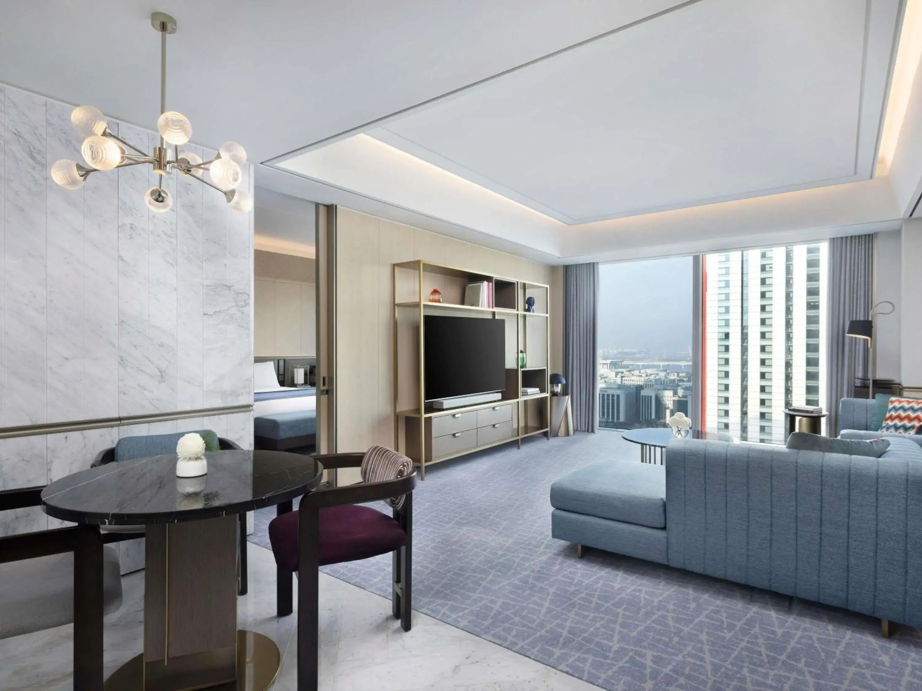 SIGNATURE 1 BEDROOM SUITE Panorama View King - single occupancy - 82sm in Fairmont Ambassador Seoul SIGNATURE 1 BEDROOM SUITE Panorama View King - single occupancy - 82sm in Fairmont Ambassador Seoul