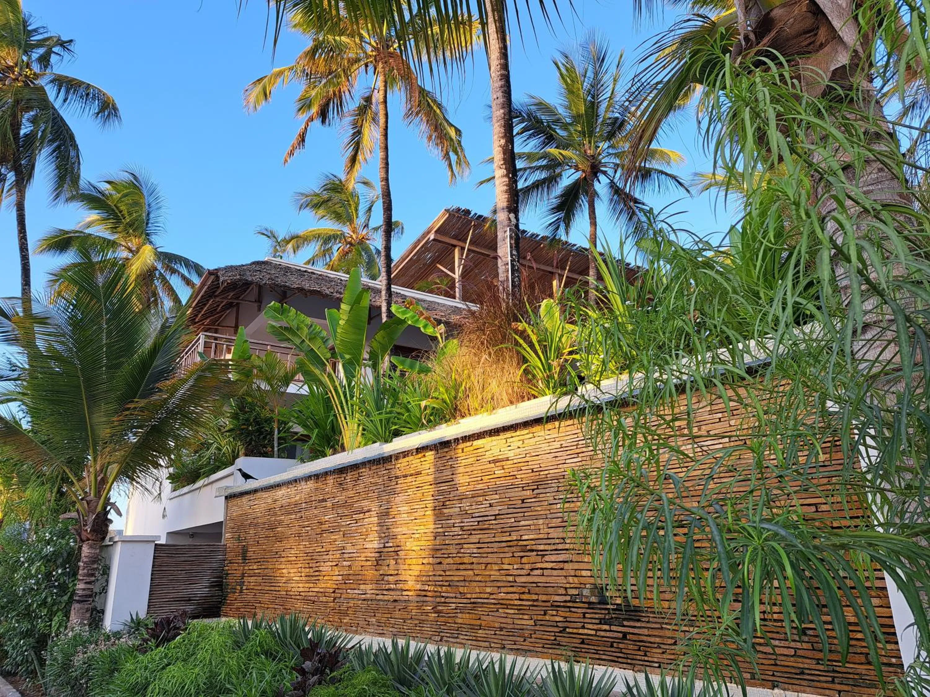 Property building in Aluna Paje