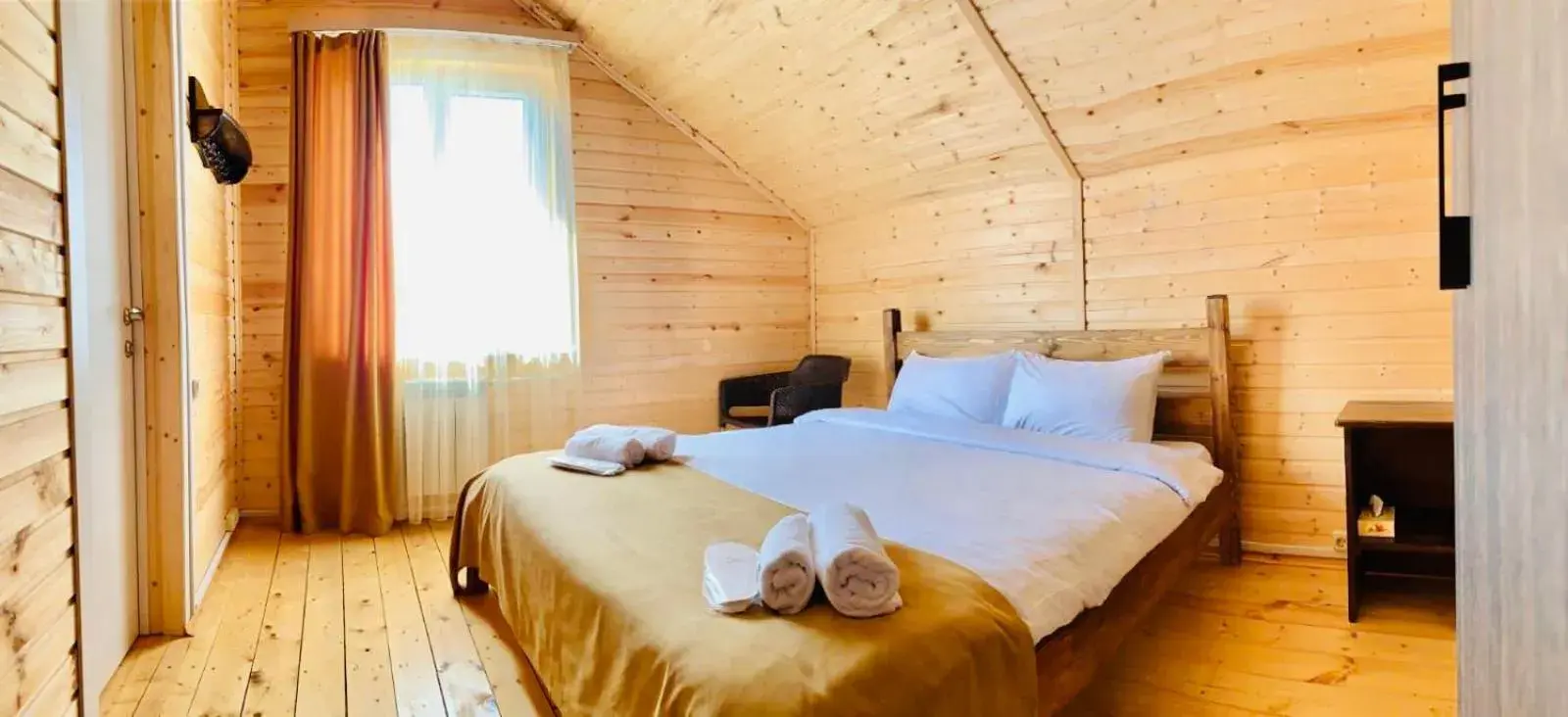 Double Room in COTTAGE CHALET and TOURS Double Room in COTTAGE CHALET and TOURS