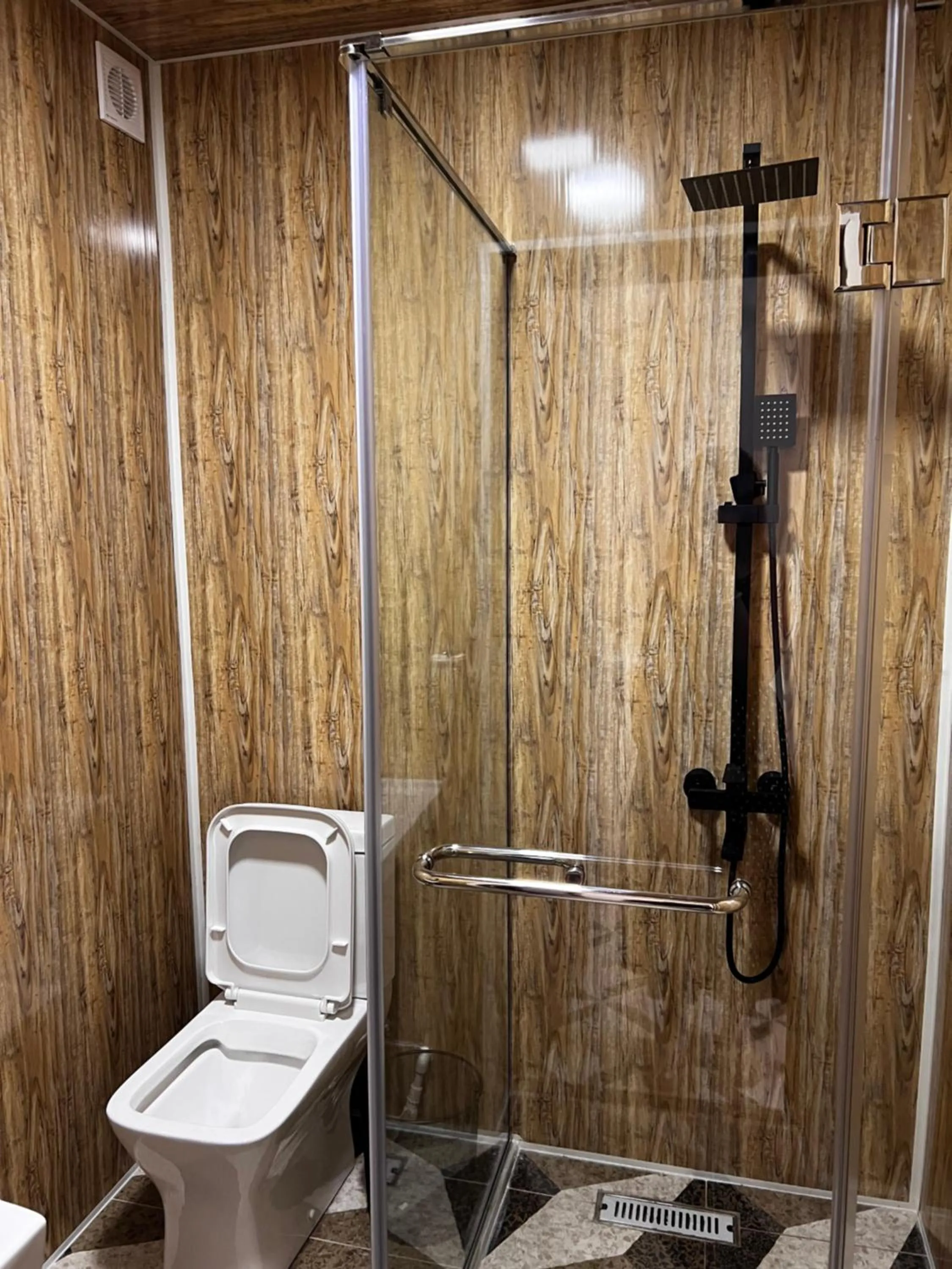 COTTAGE CHALET and TOURS