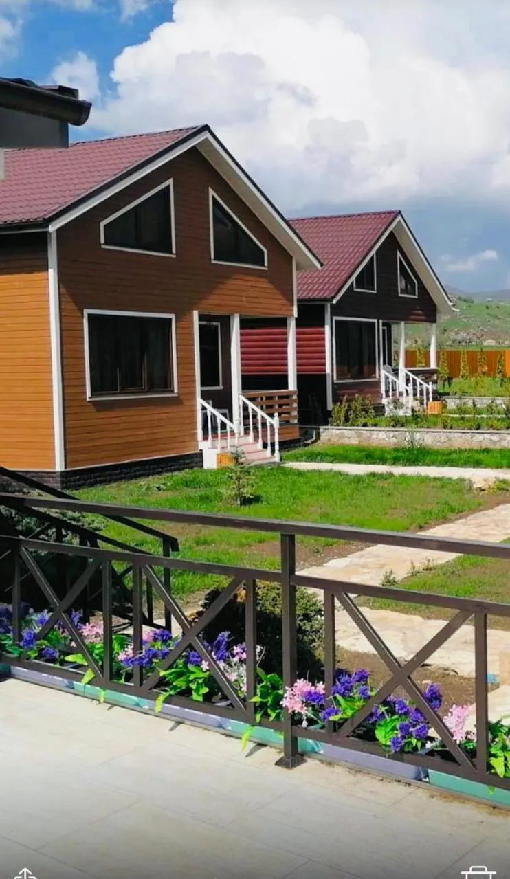 Two-Bedroom Villa in COTTAGE CHALET and TOURS