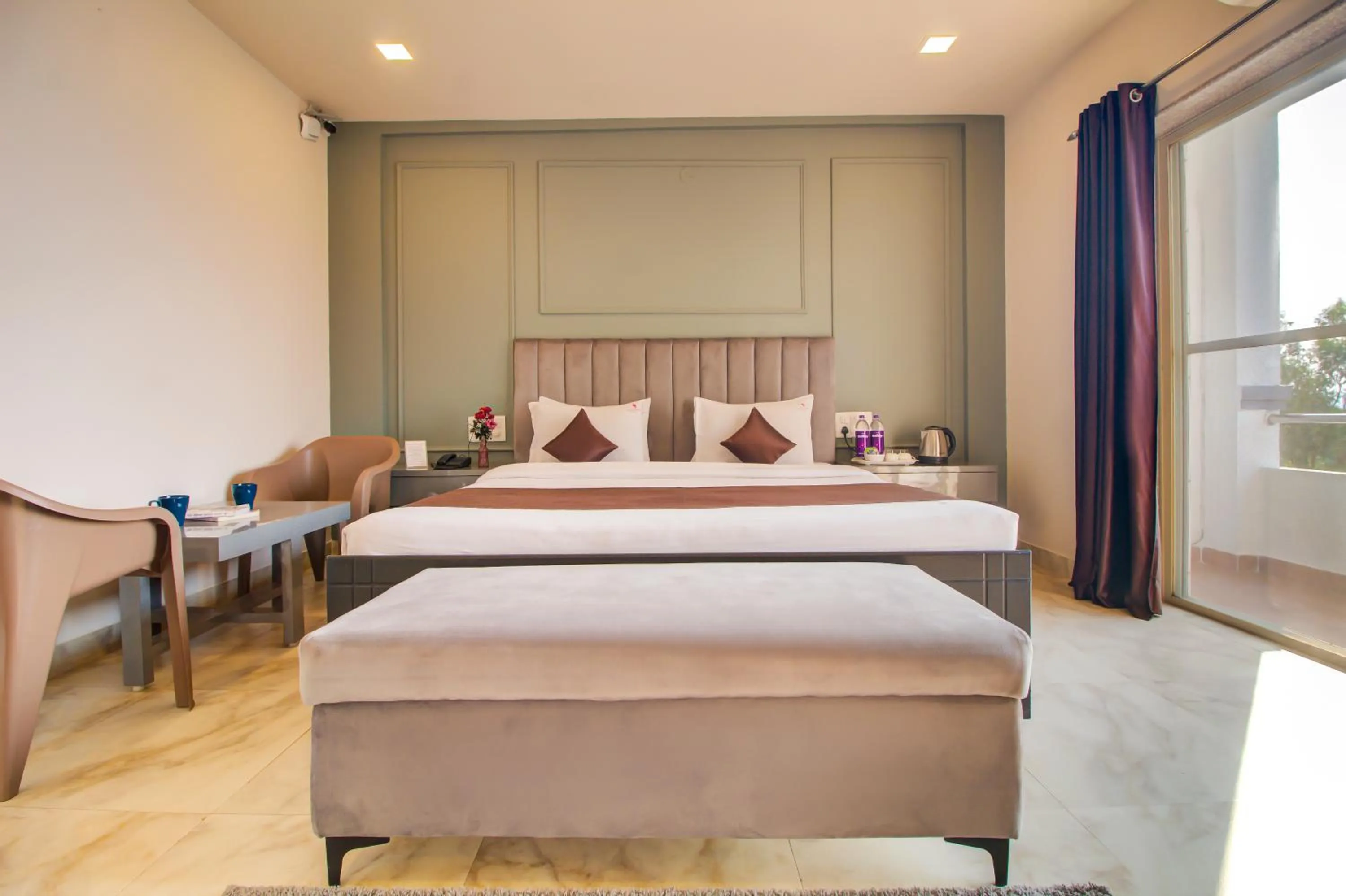 Bed in Harmony Palace