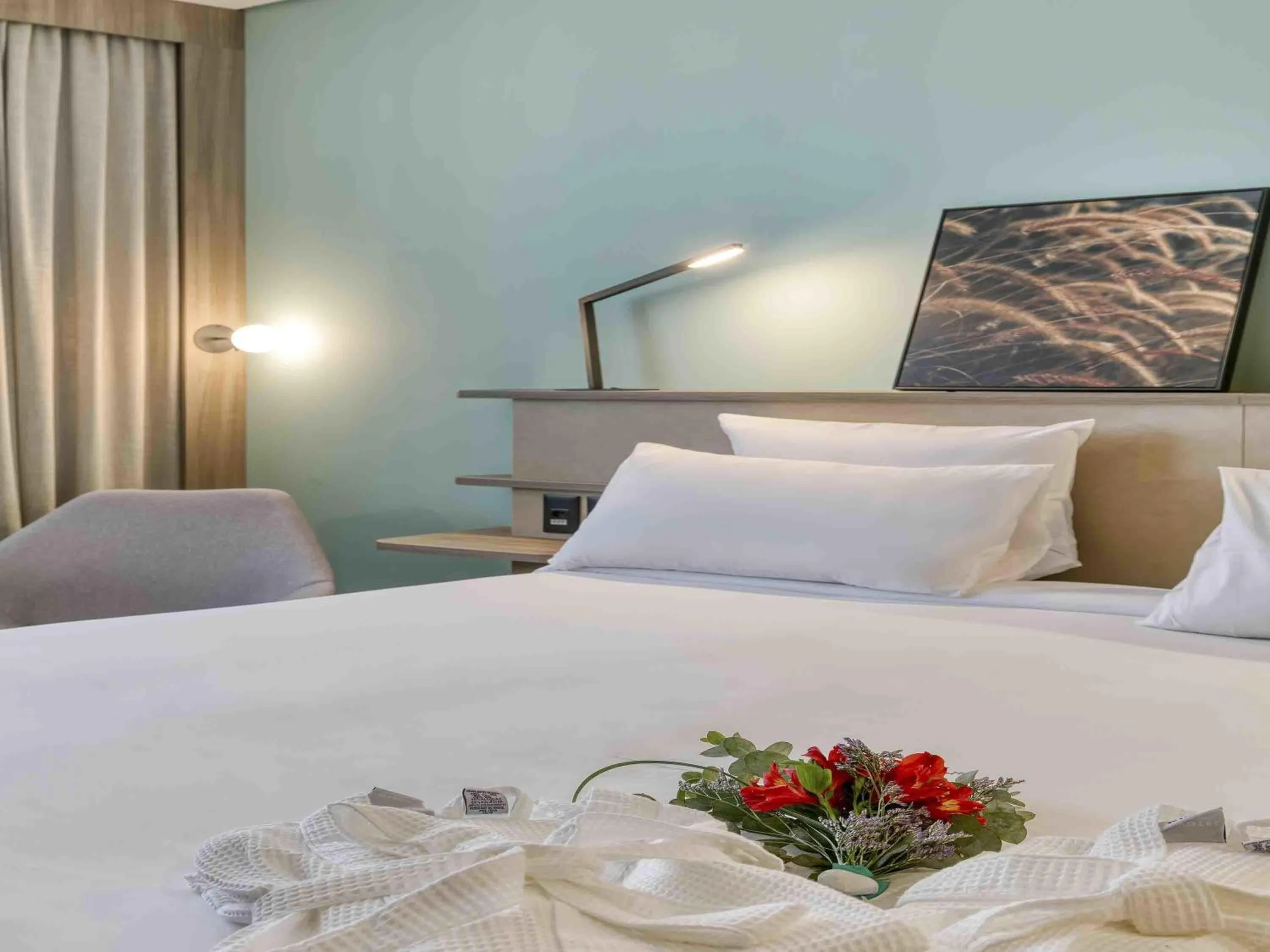 Bedroom, Bed in Novotel BH Savassi