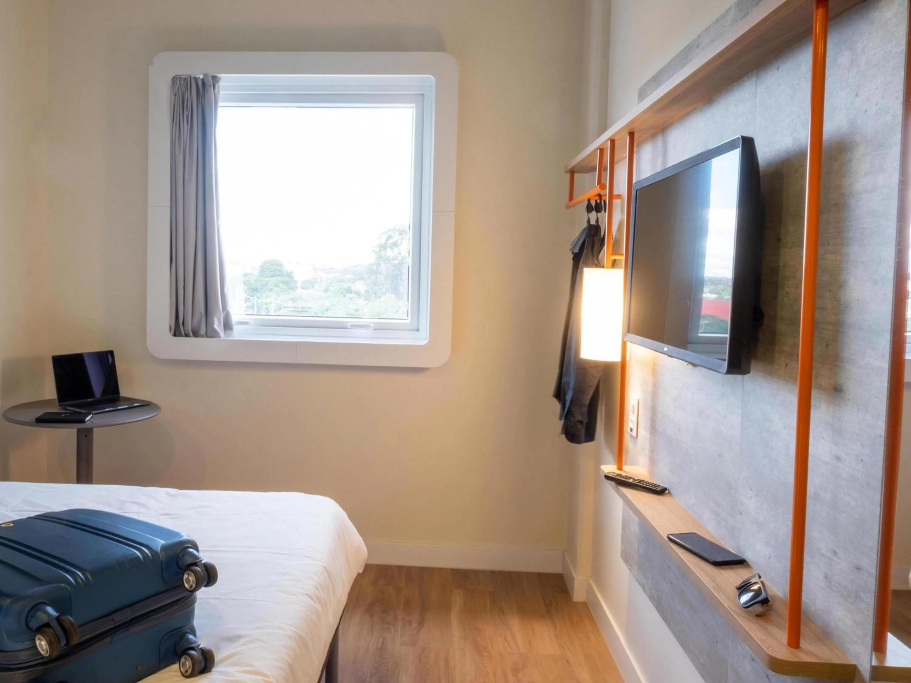 Bedroom, Bed in ibis budget Leme SP