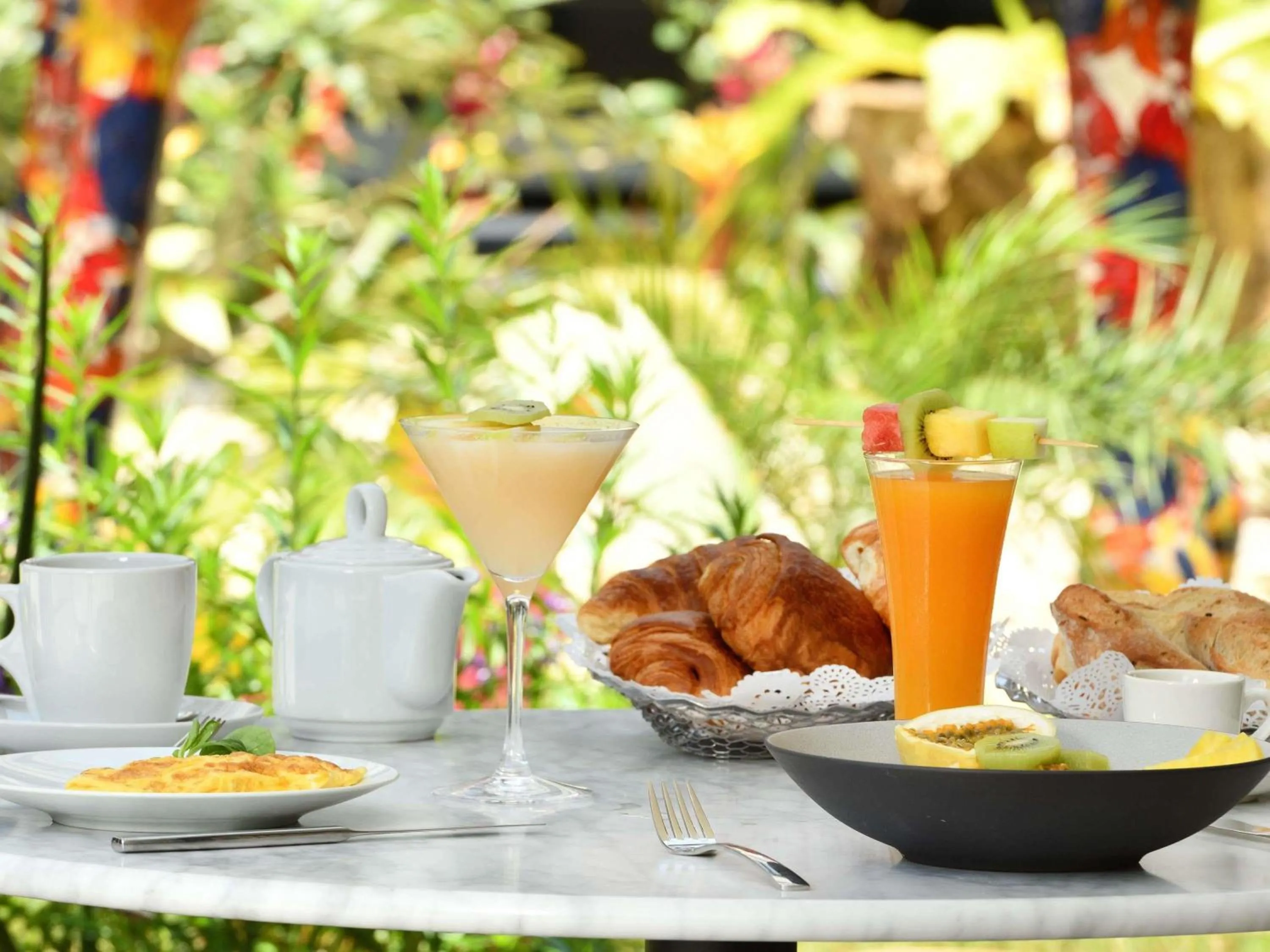 Restaurant/places to eat in Movenpick Hotel Abidjan-Accor Group