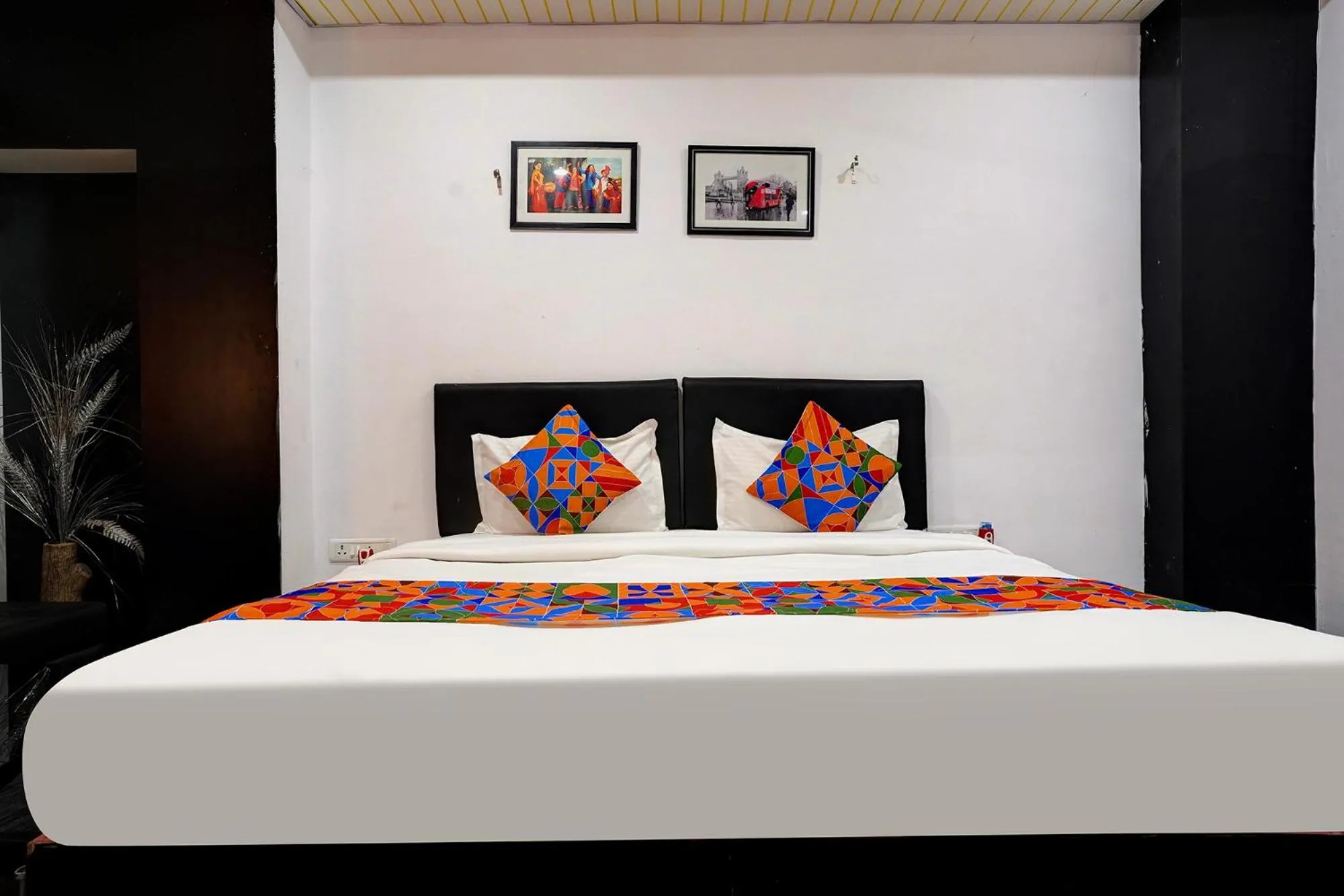 Bed in Via Gauri Shree