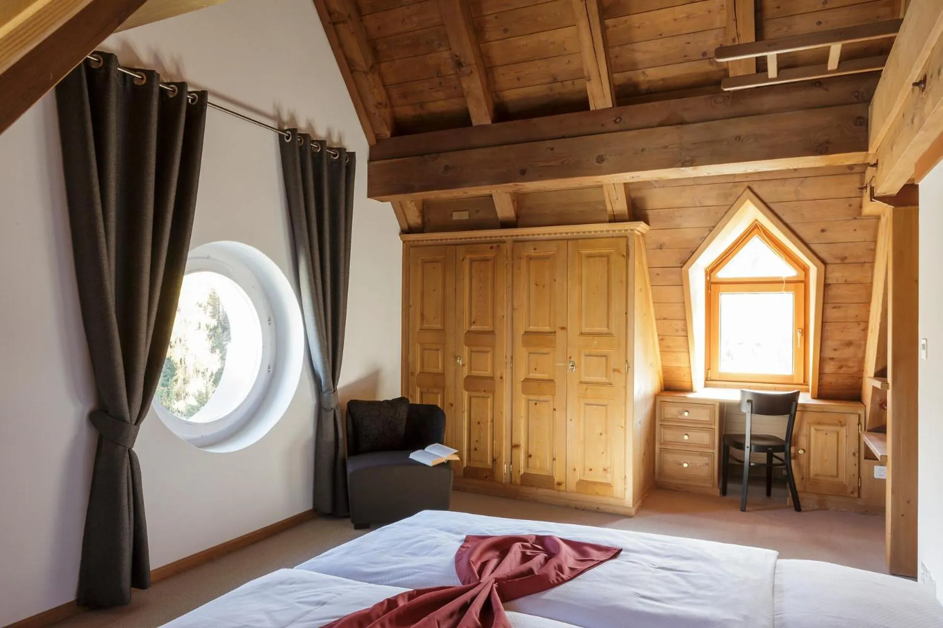 Bedroom, Bed in Hotel Schweizerhof Sils Maria, a Faern Collection Hotel
