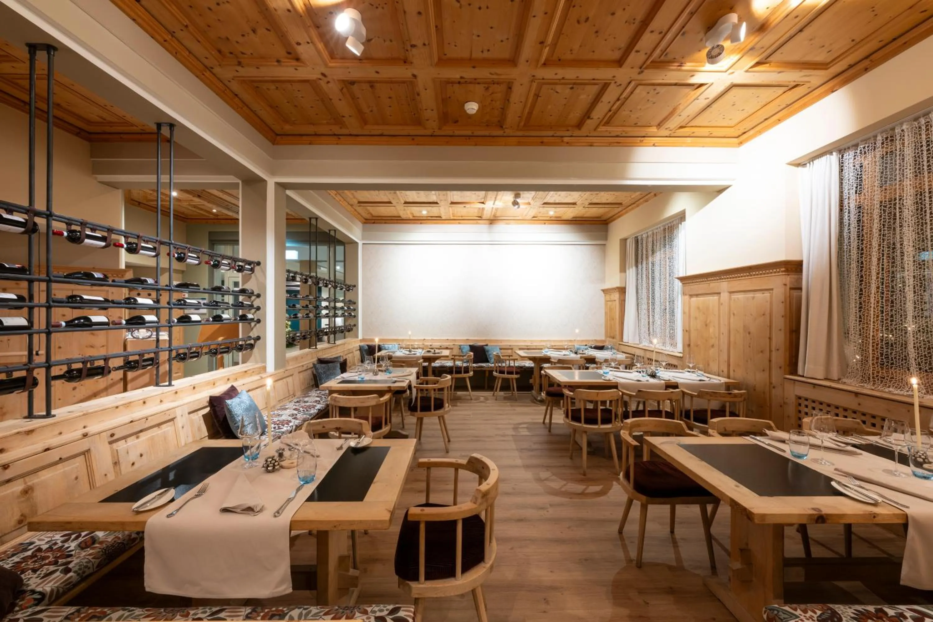 Restaurant/places to eat in Hotel Schweizerhof Sils Maria, a Faern Collection Hotel