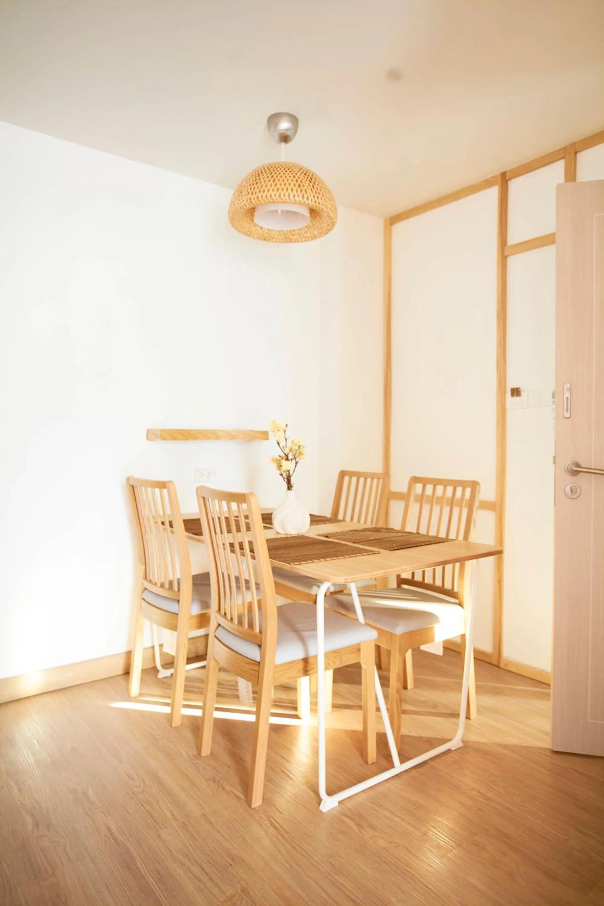 Seating area in Dream Nimman Apartment