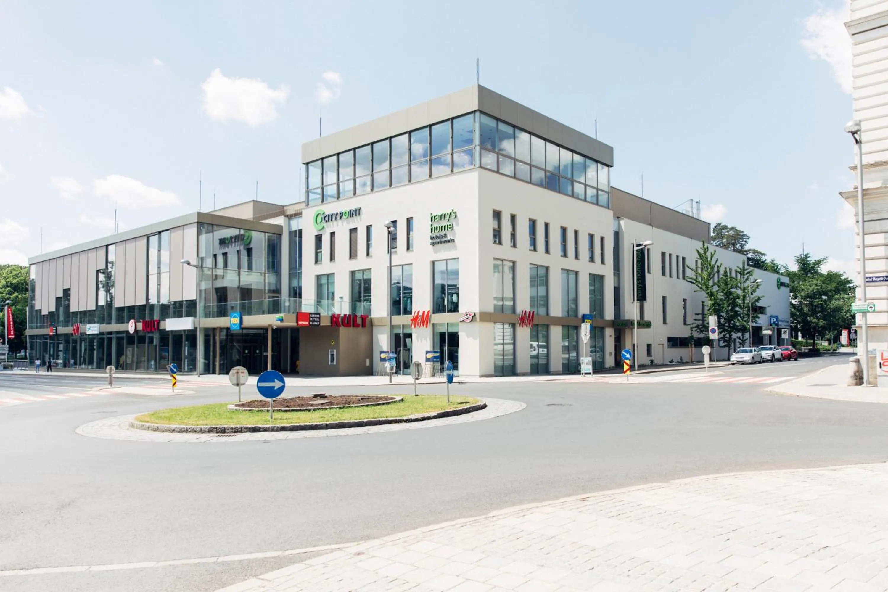Property building in harry's home Steyr hotel & apartments