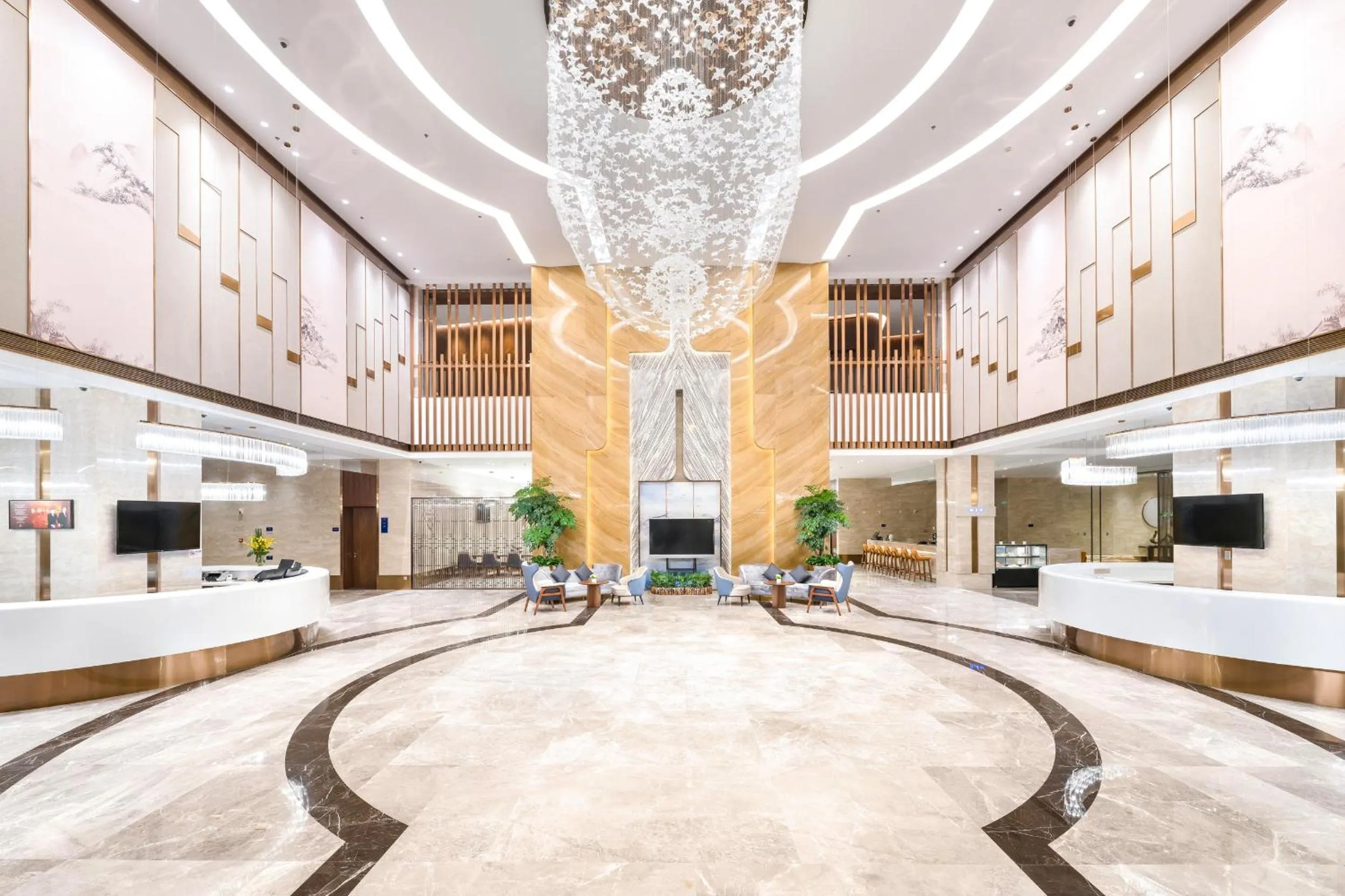 Lobby or reception in Novotel Changsha International Exhibition Center
