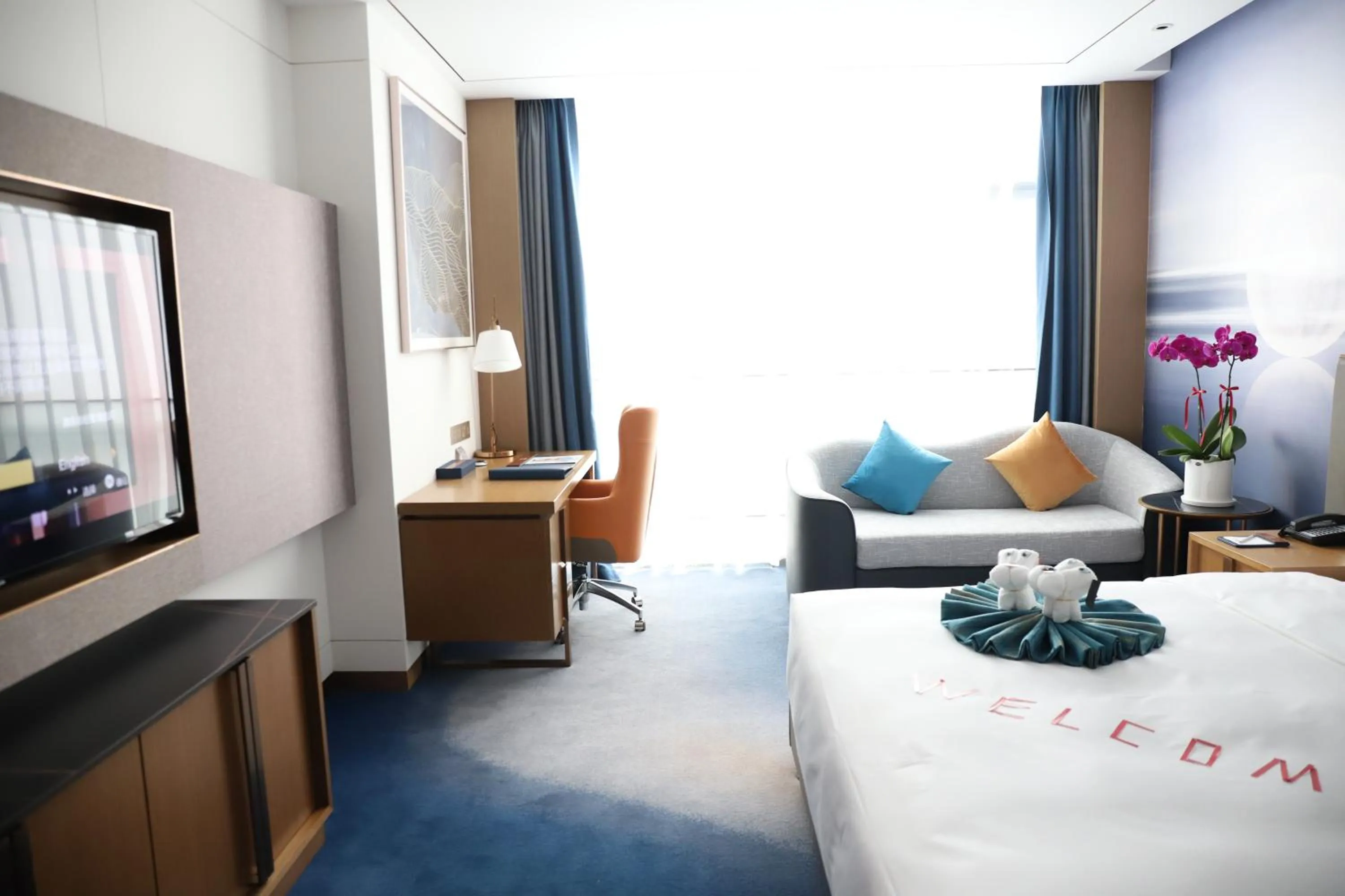 Bed in Novotel Changsha International Exhibition Center