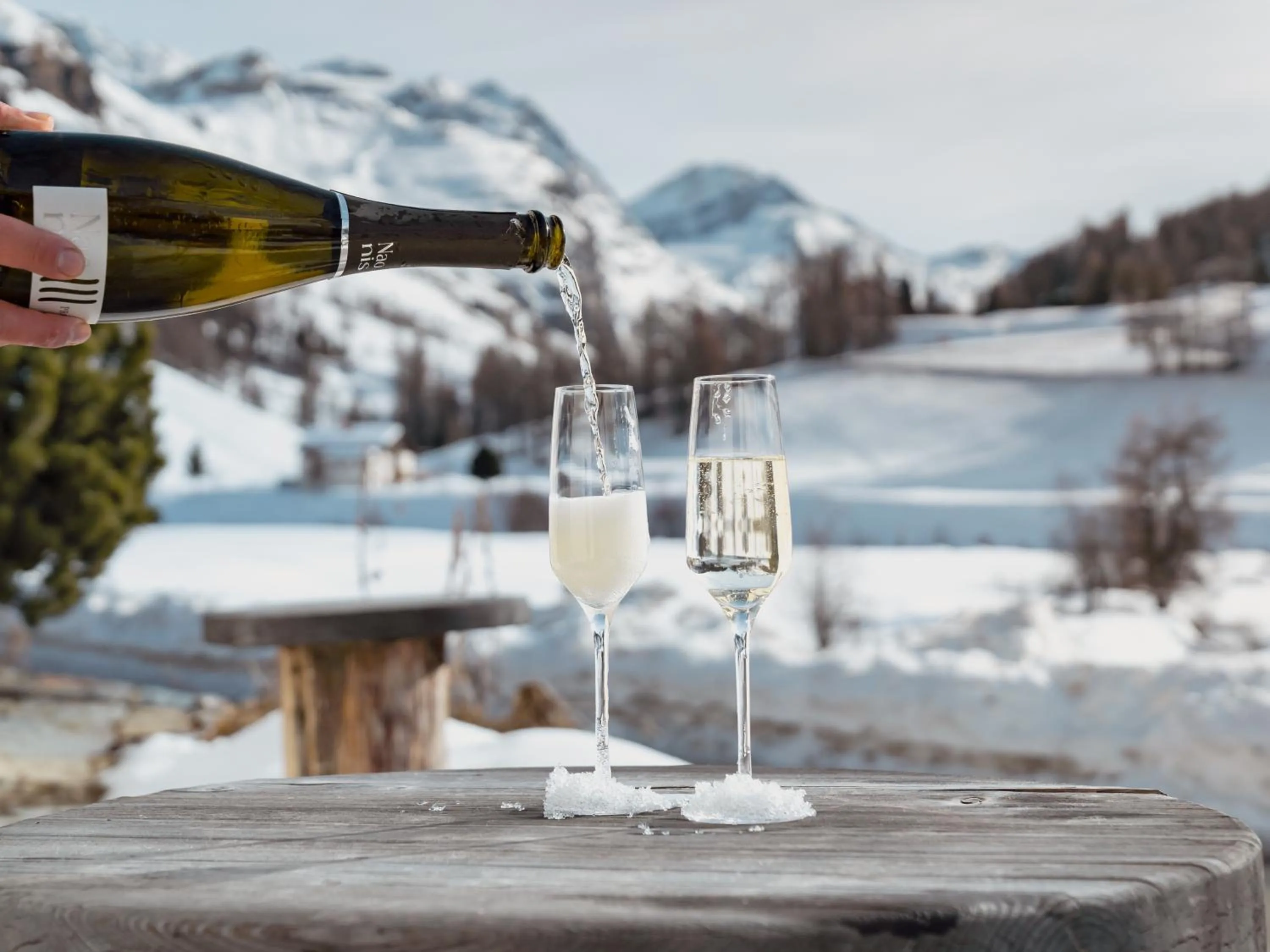 Drinks in Hotel Chesa Pool