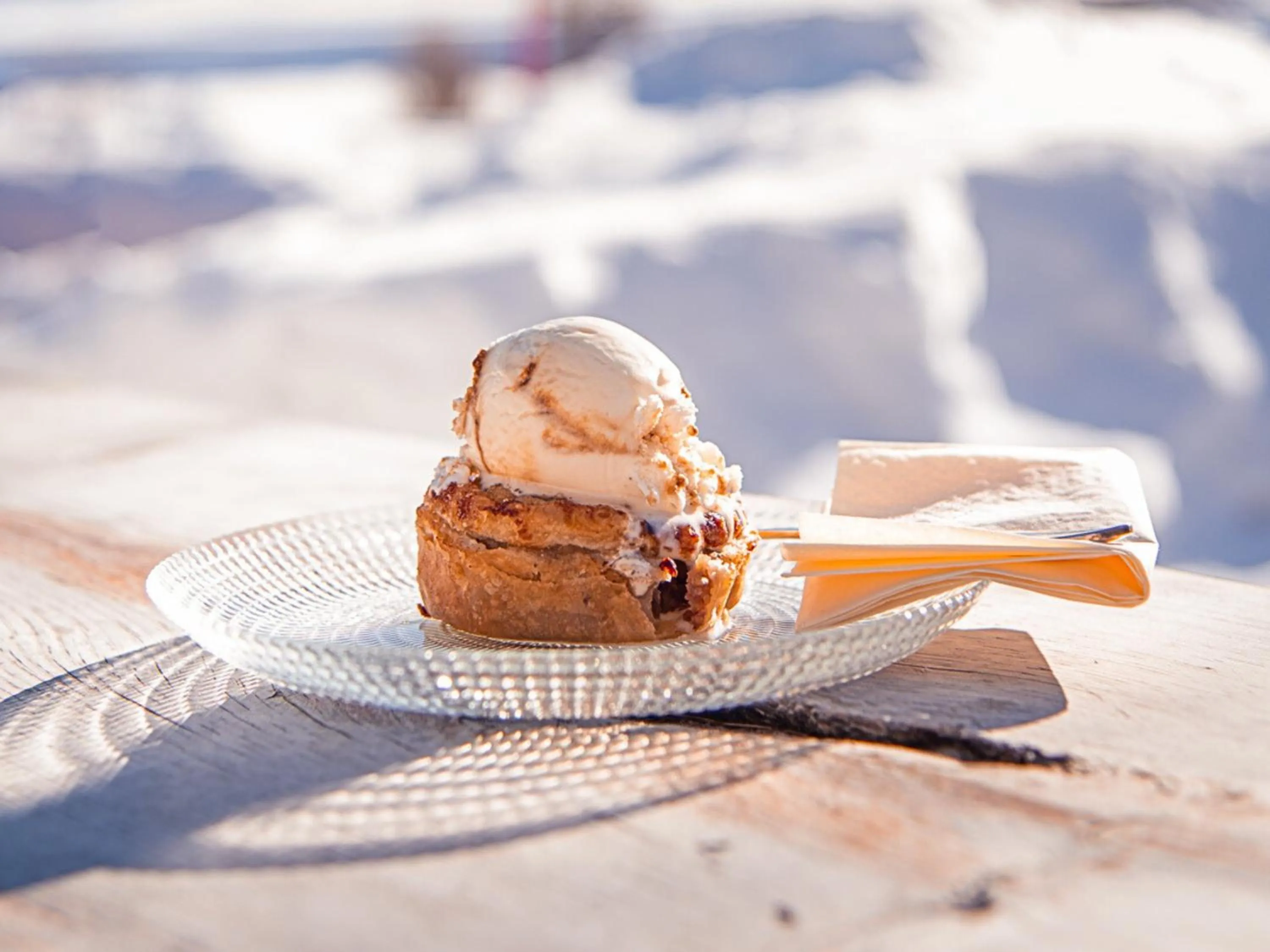 Food in Hotel Chesa Pool