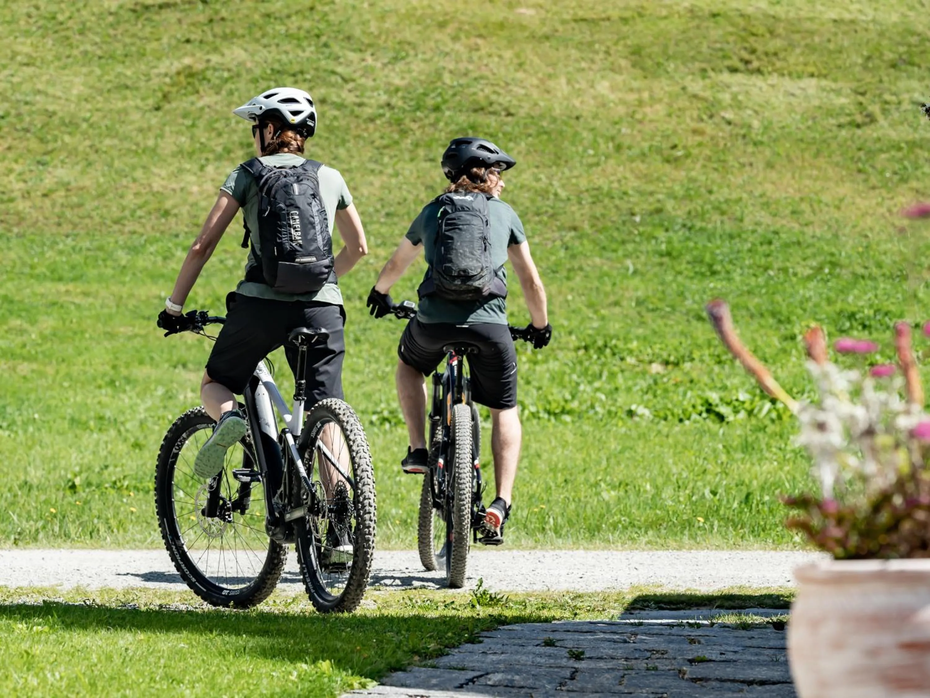 Activities in Hotel Chesa Pool