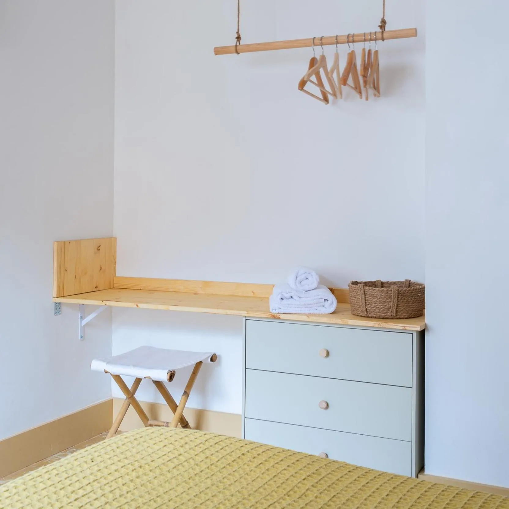 hair dresser in Hostal Sa Teula