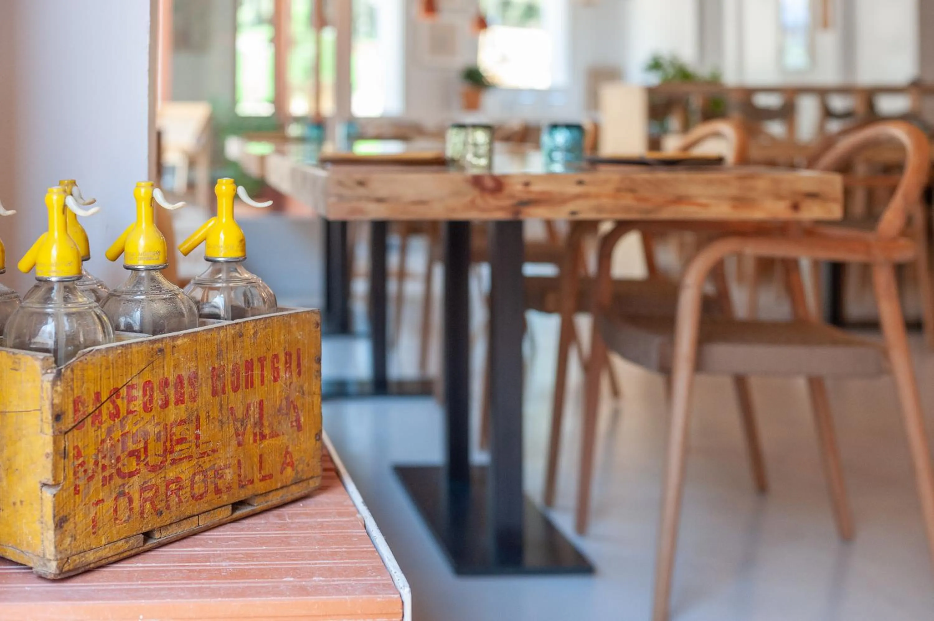 Restaurant/places to eat in Hostal Sa Teula