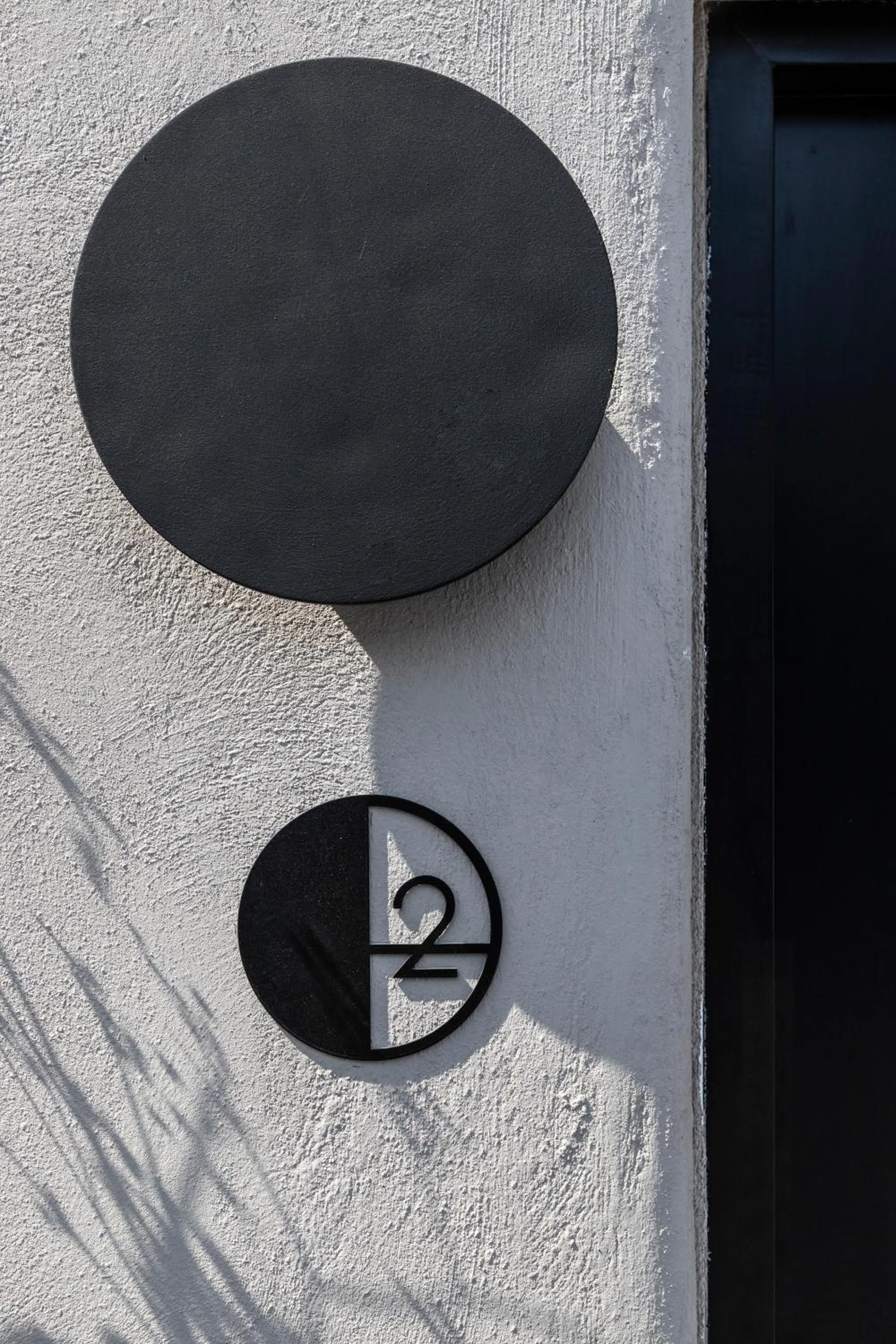 Decorative detail in Nimbus Santorini