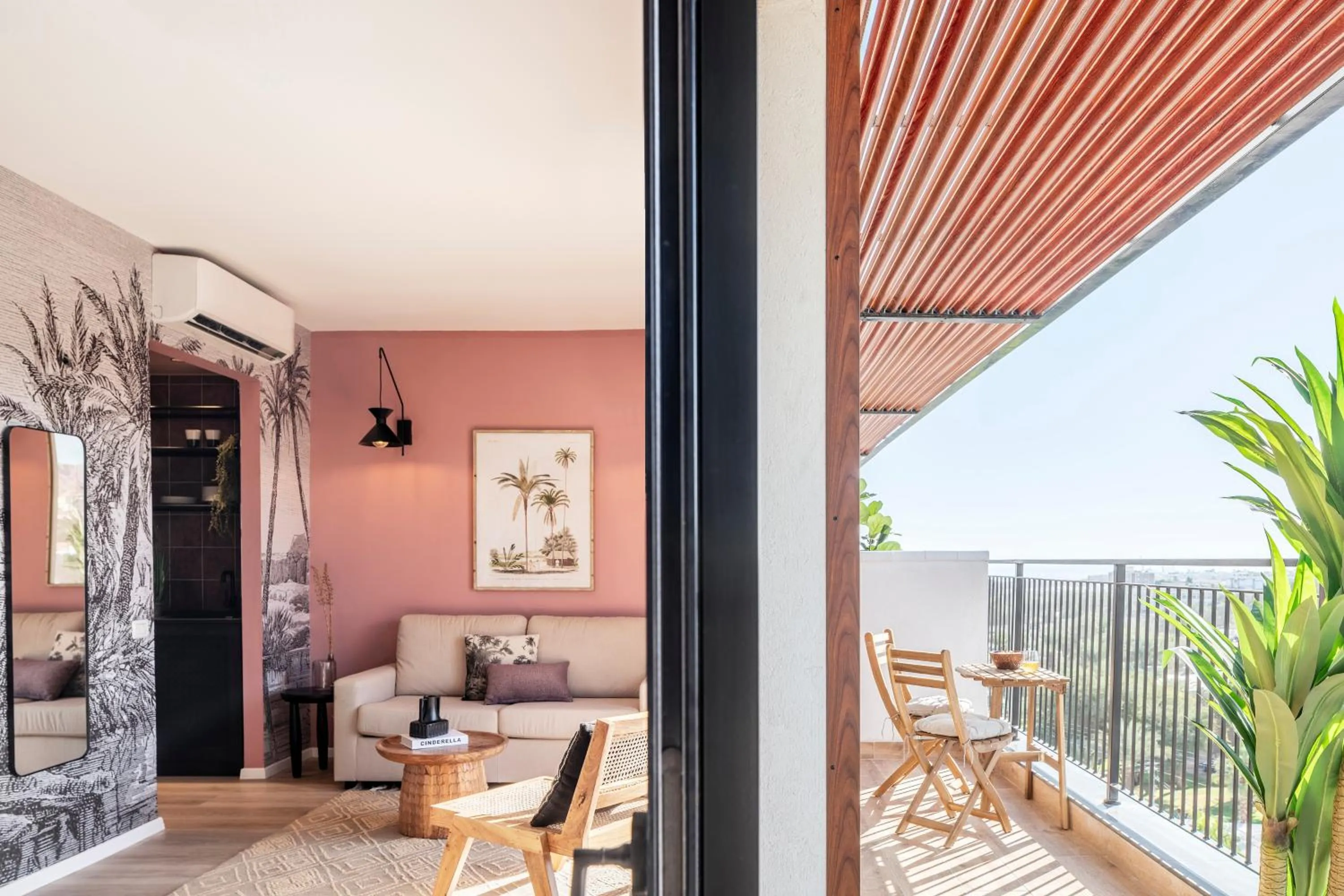 Balcony/Terrace in Mr. Soof - By TLV2GO