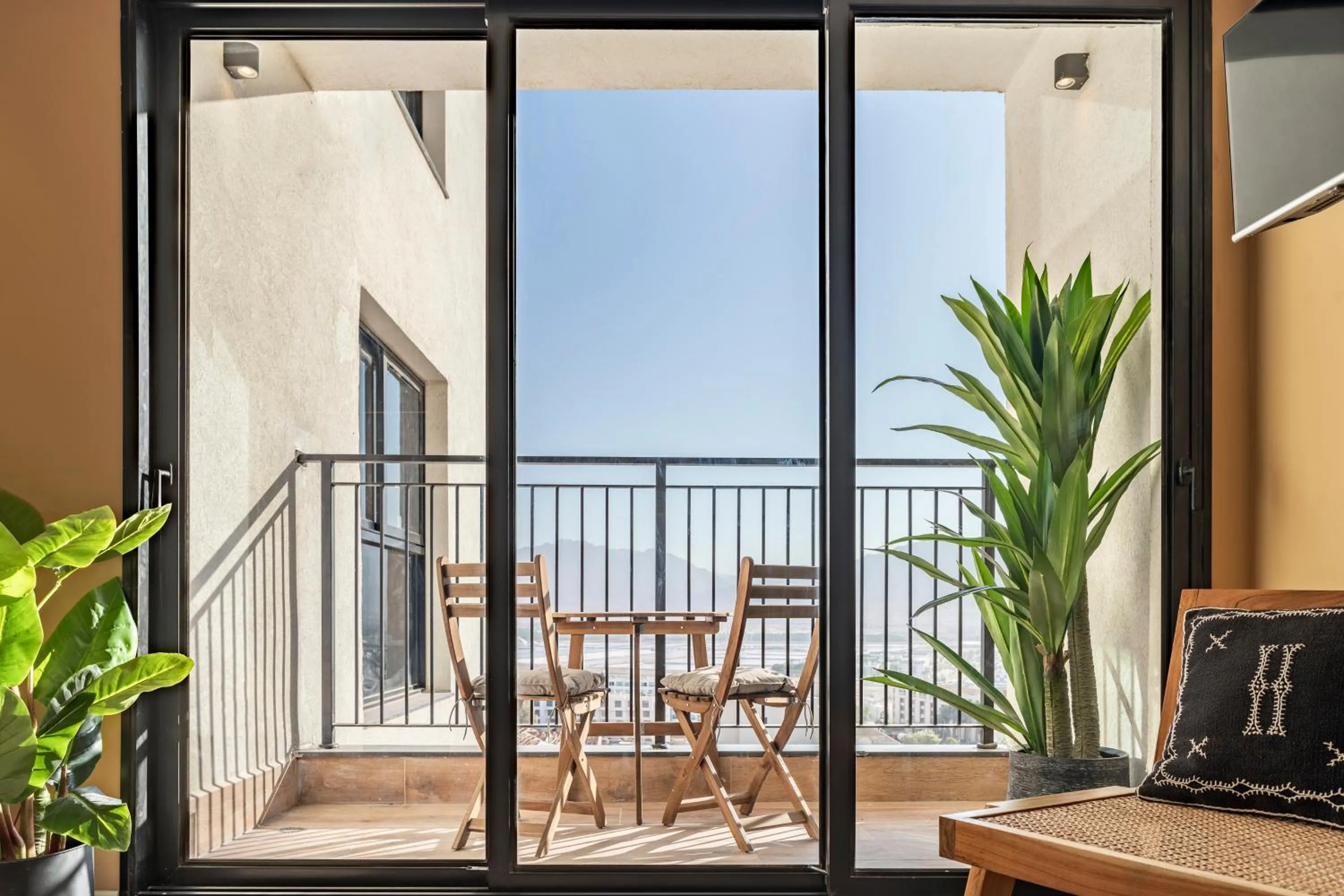 Balcony/Terrace in Mr. Soof - By TLV2GO