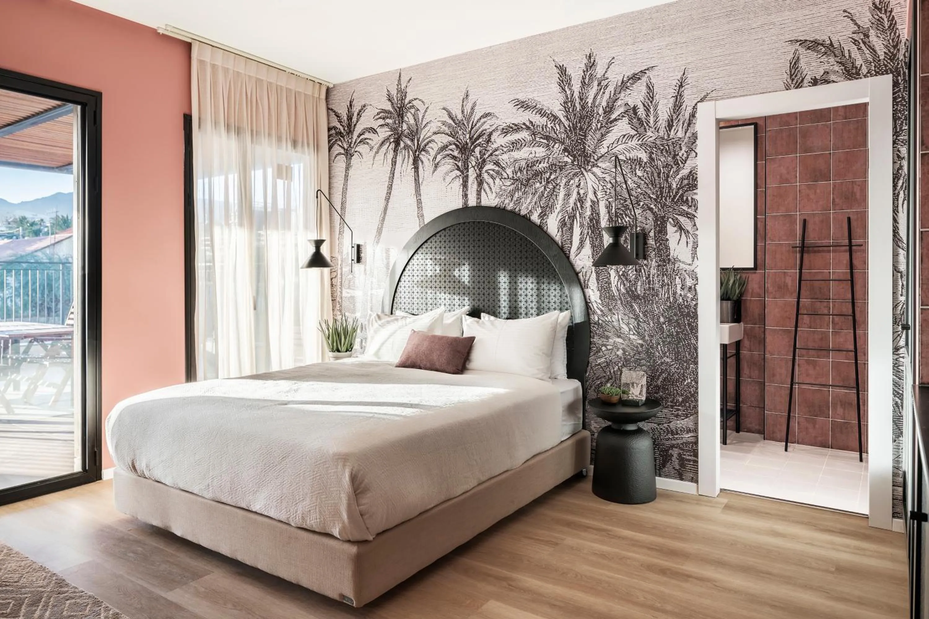 Bed in Mr. Soof - By TLV2GO