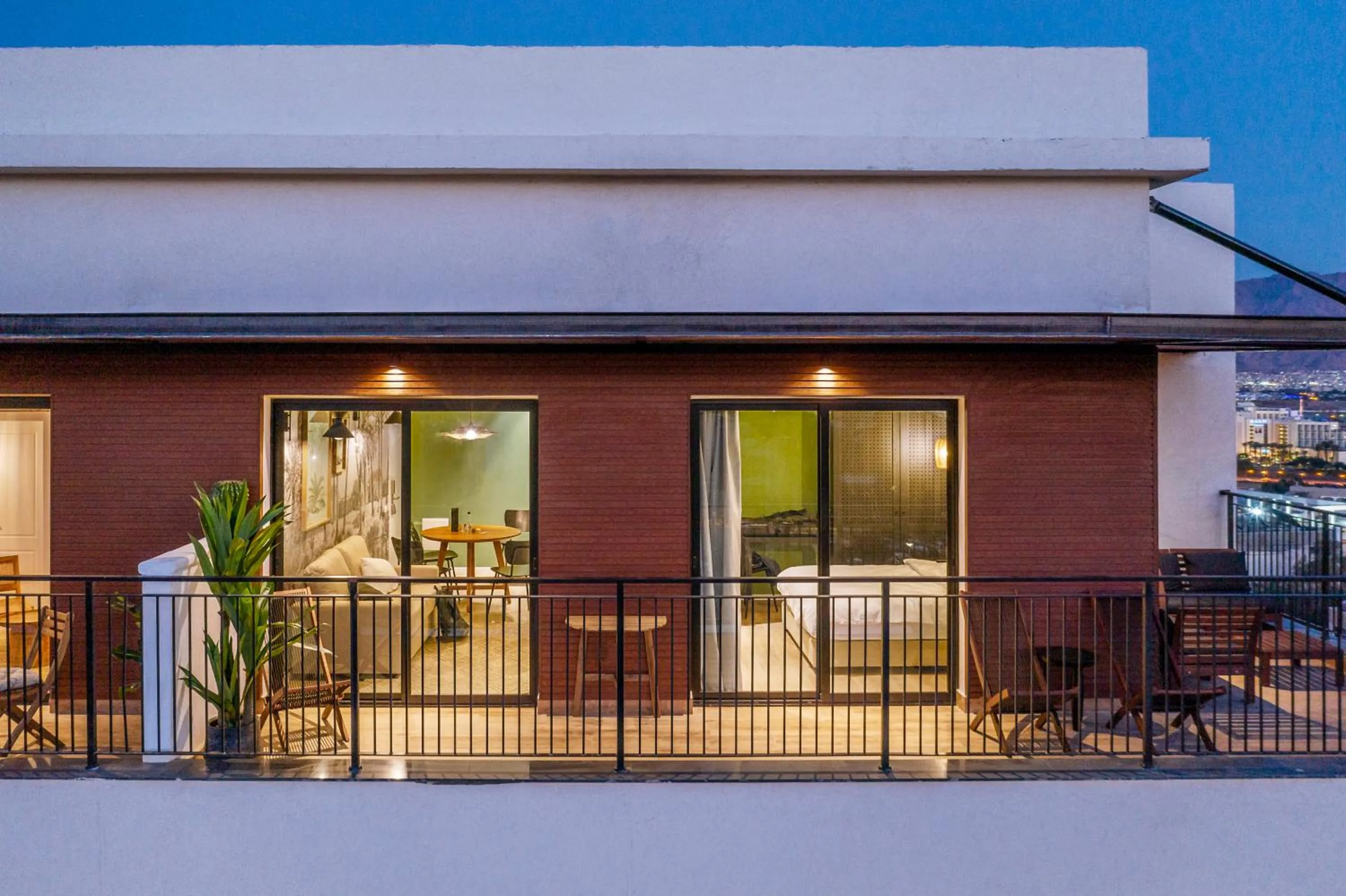 Balcony/Terrace in Mr. Soof - By TLV2GO