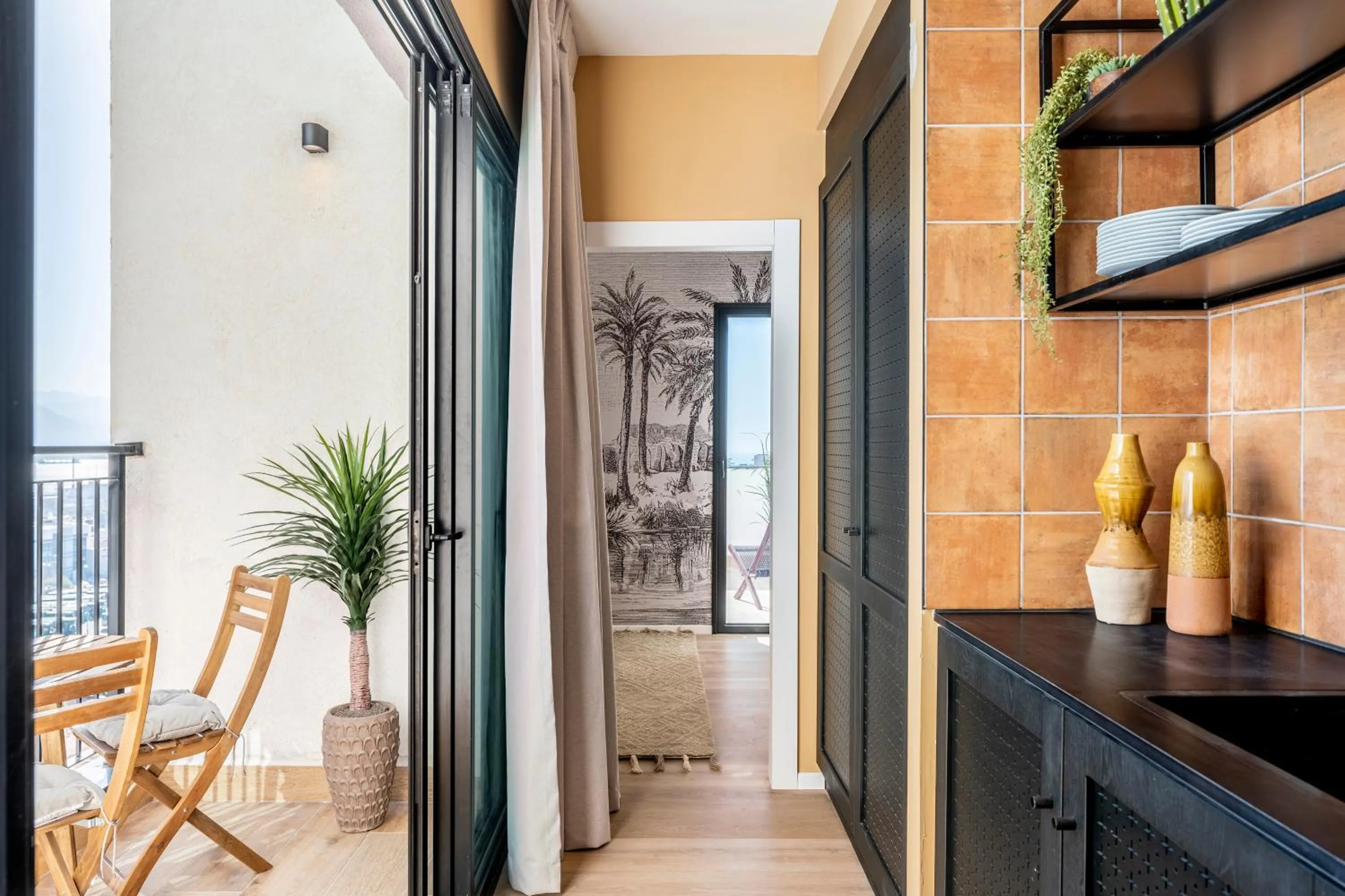 Kitchen or kitchenette in Mr. Soof - By TLV2GO